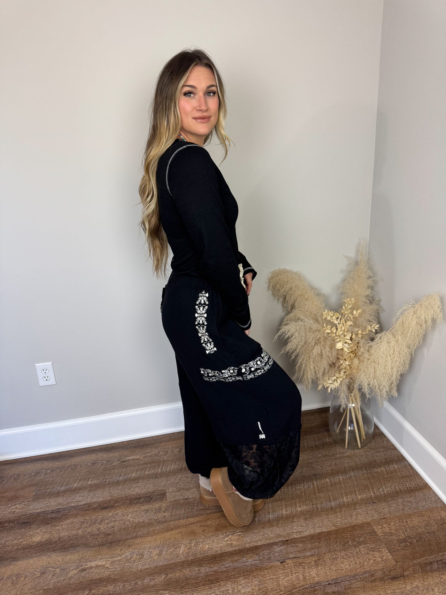 Ivy Long Sleeve Top | Black