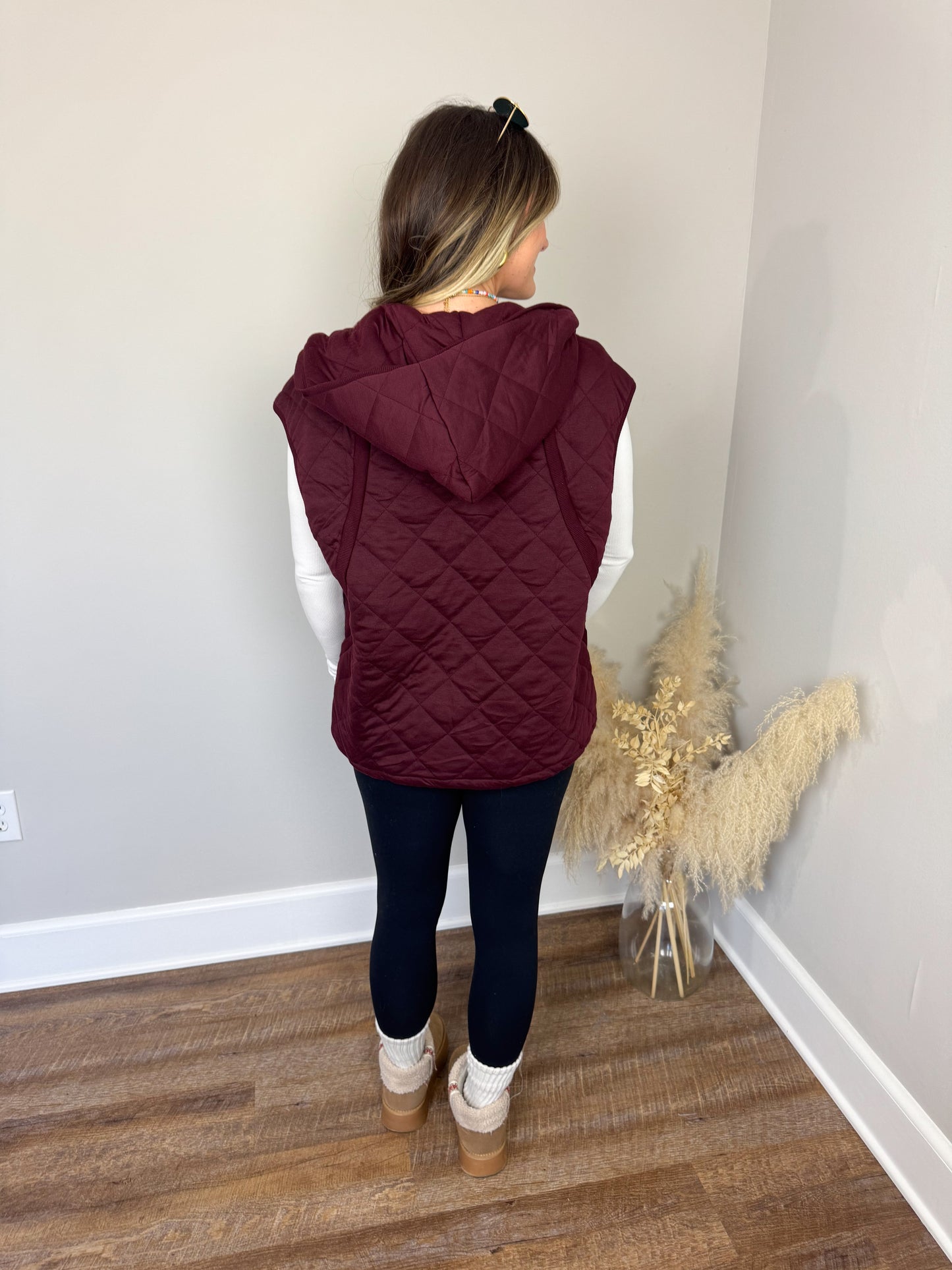 Calum Quilted Vest | Dark Cherry
