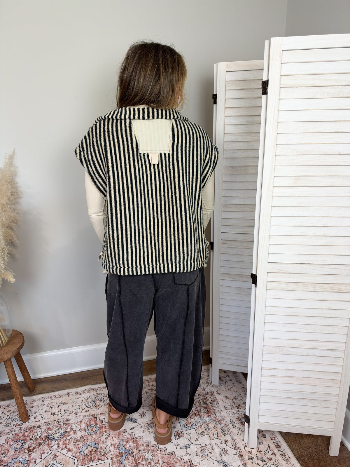 Cabin Stripe Fleece Vest | Tan/Black