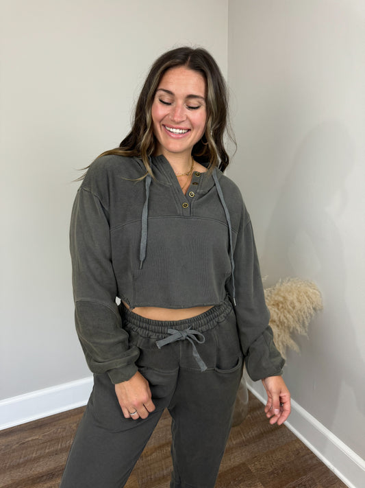 Kort Cropped Hoodie