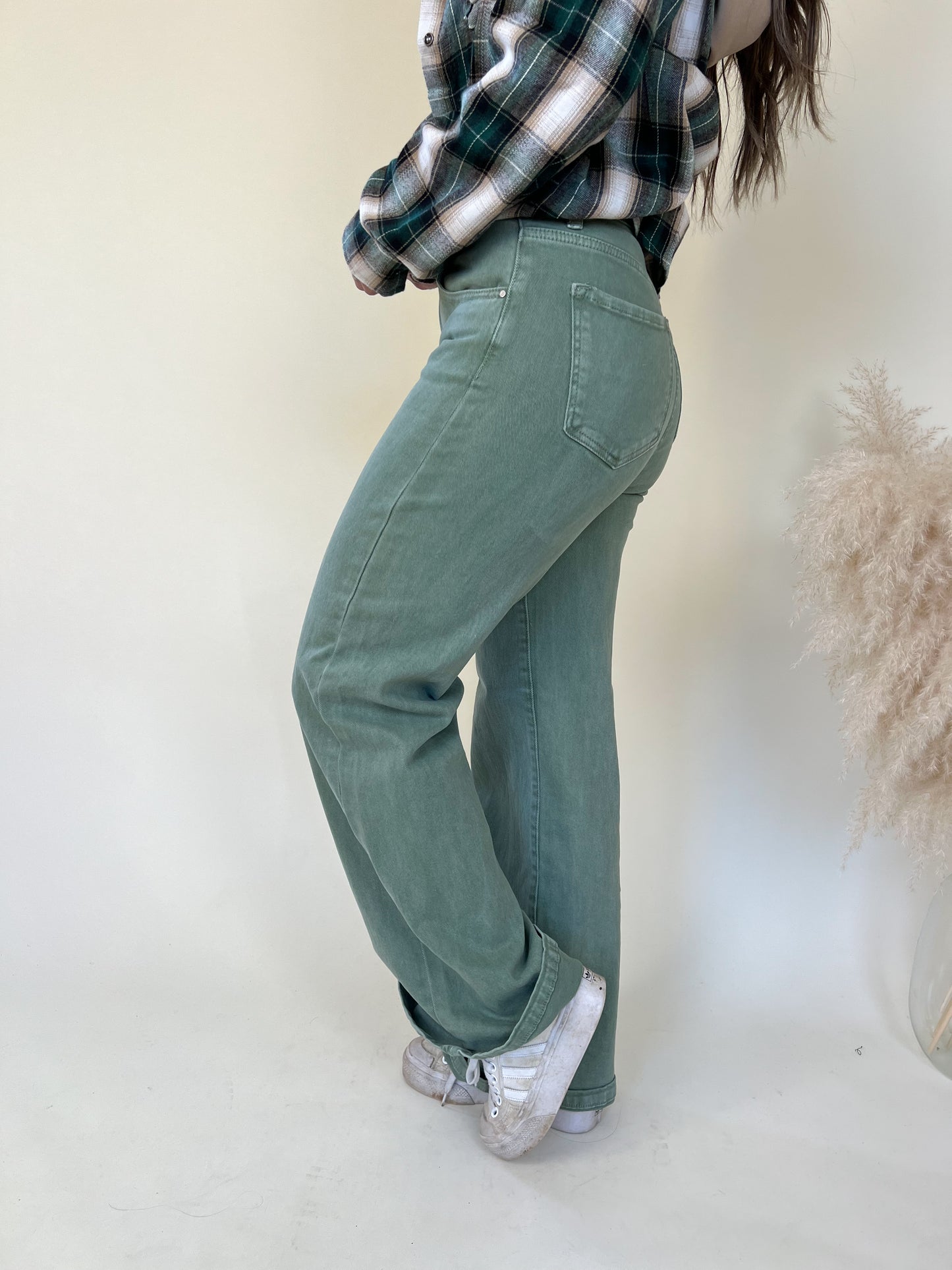 Risen Wide Leg Pants | Olive