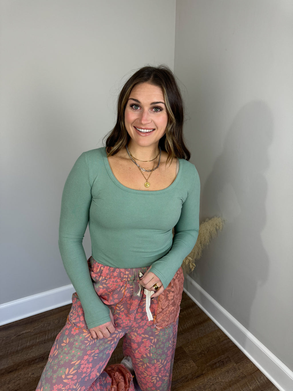 Clark Scoop Neck Top | Green