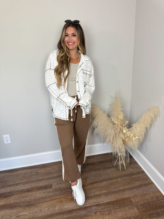 Shelton Contrast Top