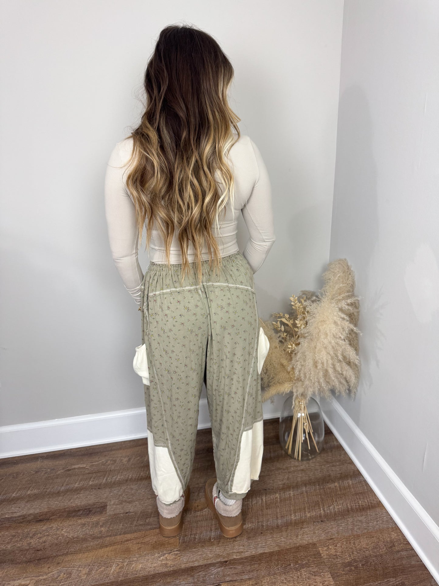 Devon Floral Pants | Sage