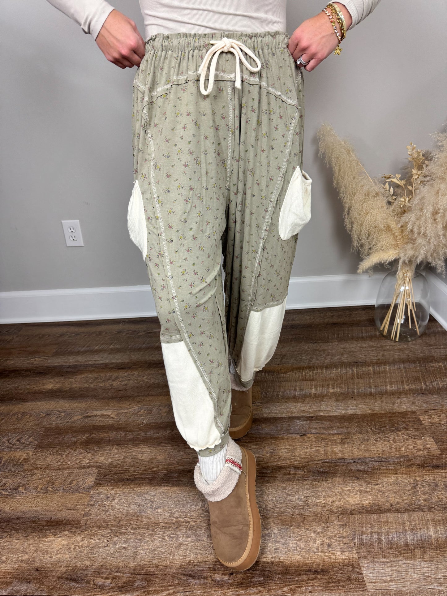 Devon Floral Pants | Sage