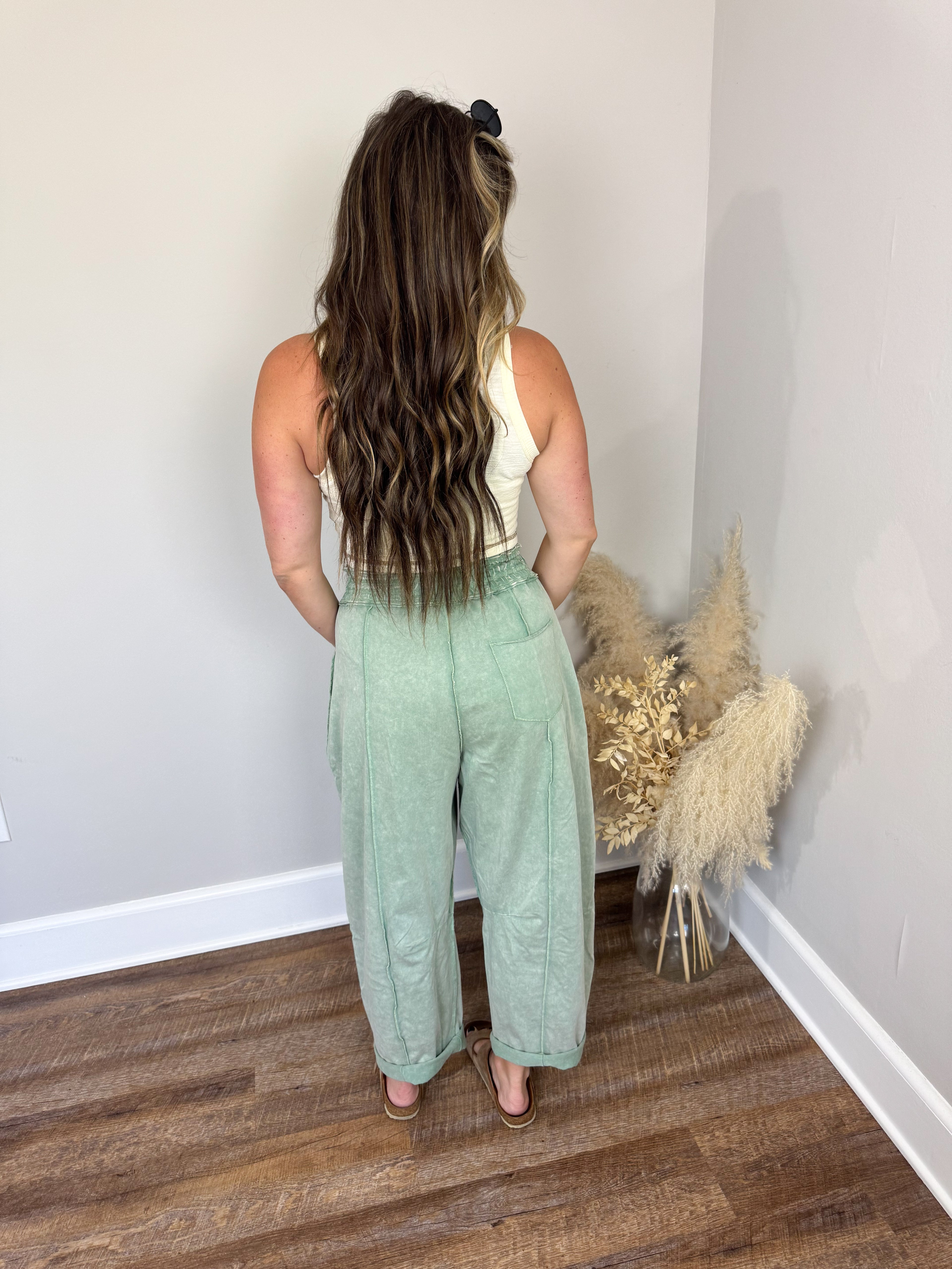 Chasing Sunshine Pants | Jade