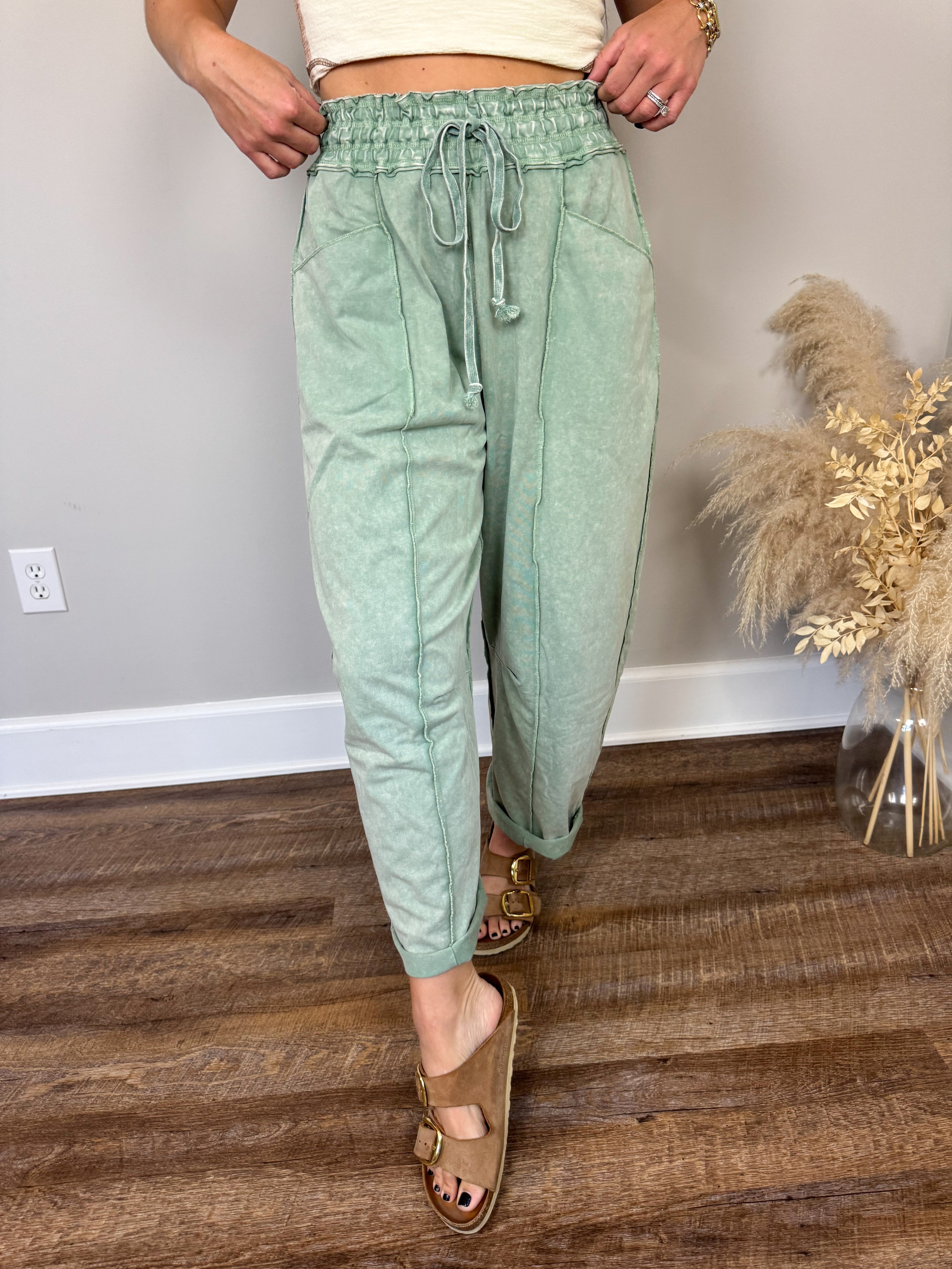 Chasing Sunshine Pants | Jade