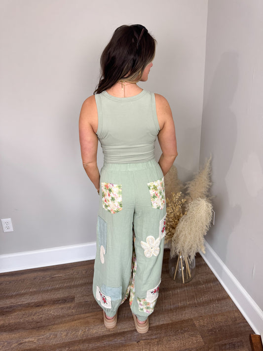 Clark Scoop Tank Top | Sage