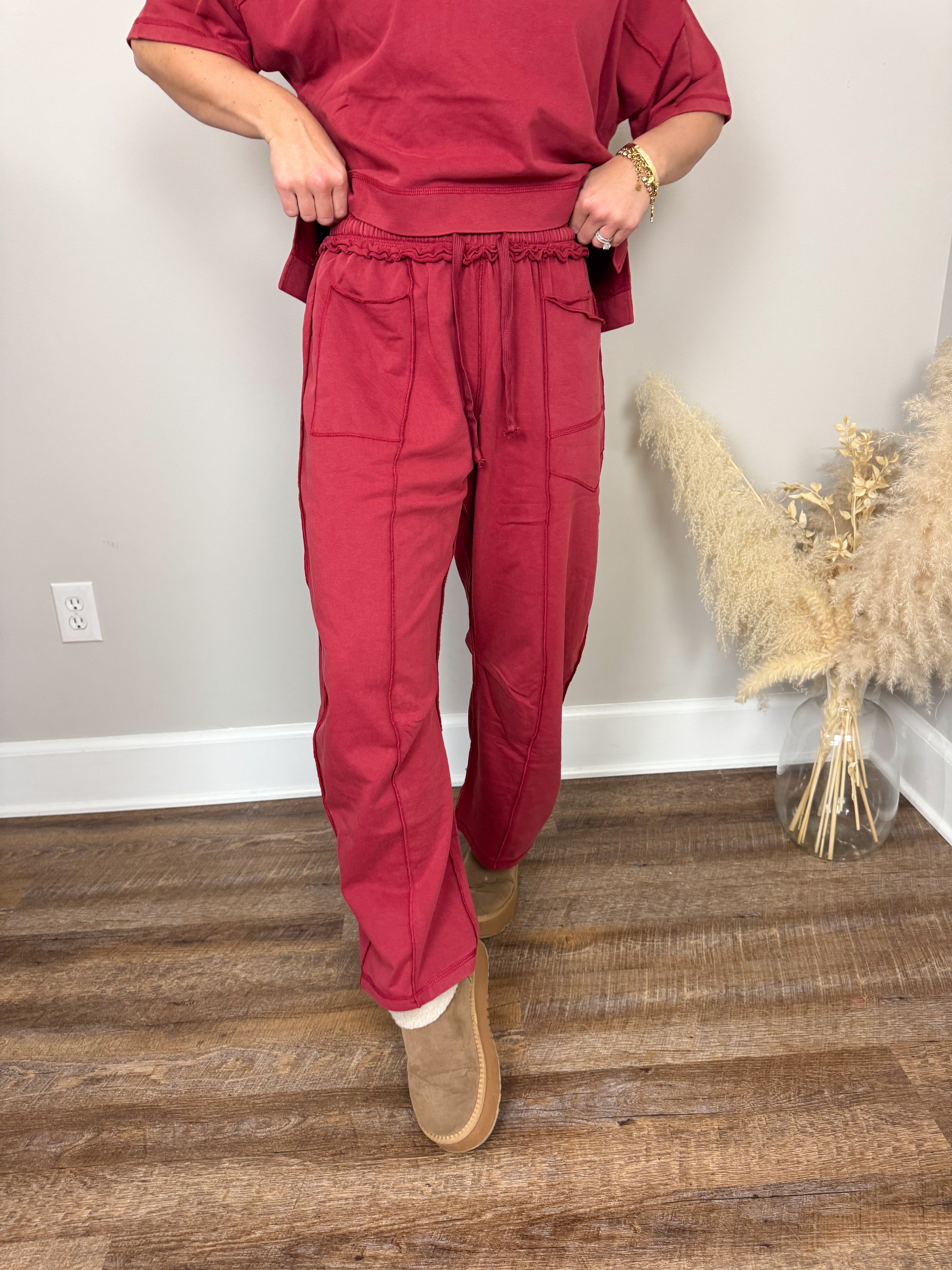 Slow Sunday Barrel Pants | Wine