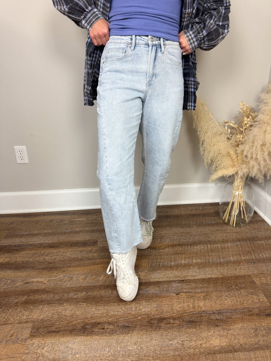 Mica Light Wash Barrel Jeans