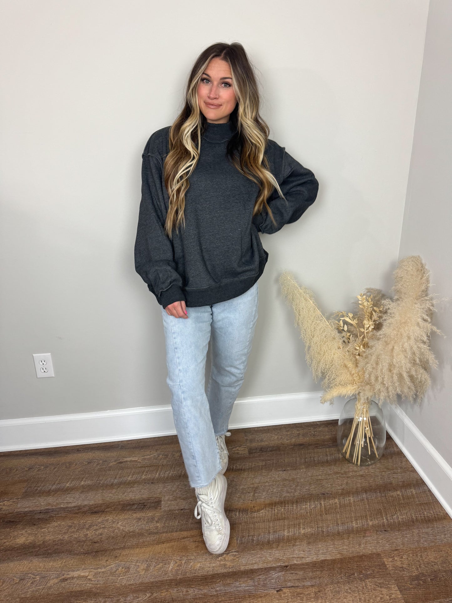 Salt Lake Mock Neck Sweatshirt | Charcoal