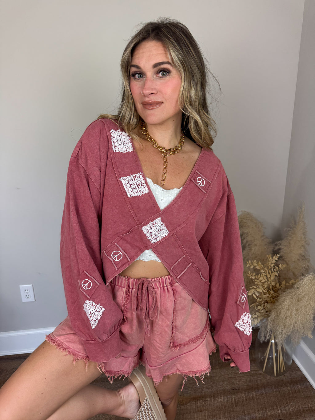 It Girl Pullover | Scarlet Red