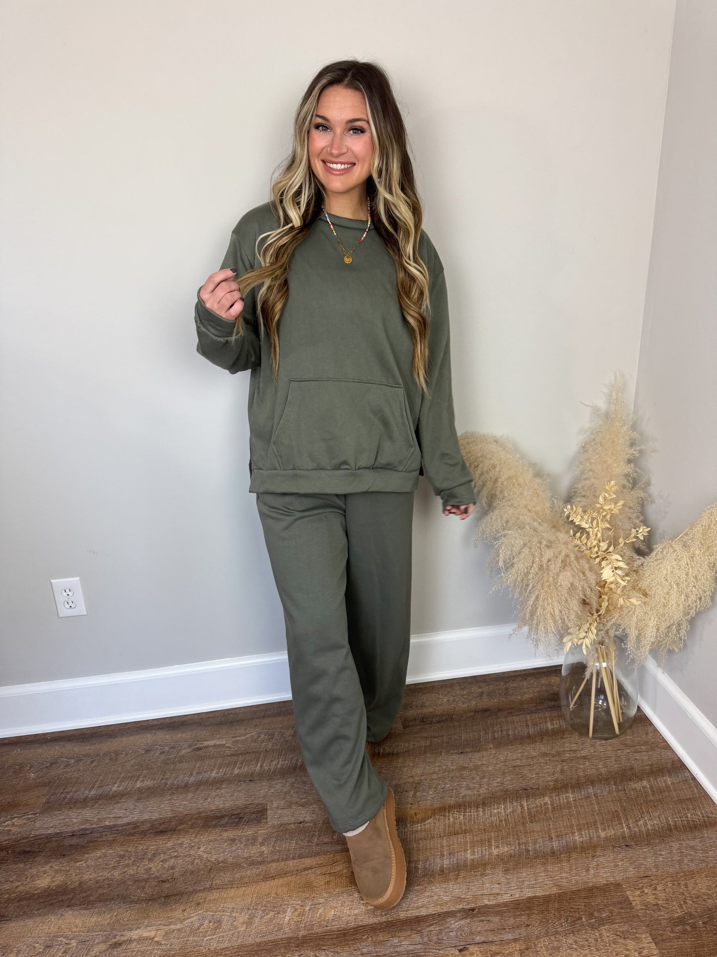 Devlin Crew Neck | Olive