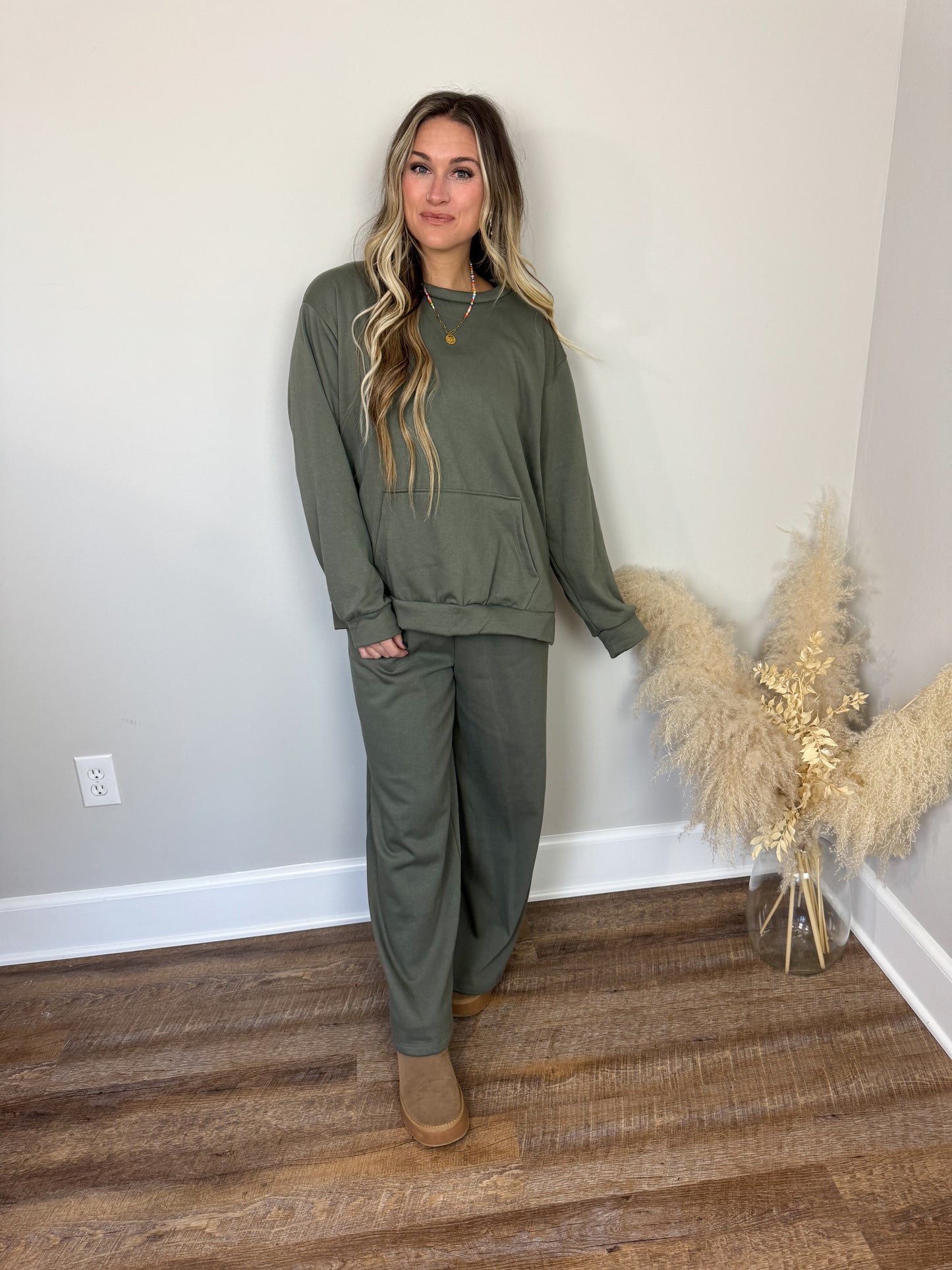 Devlin Crew Neck | Olive