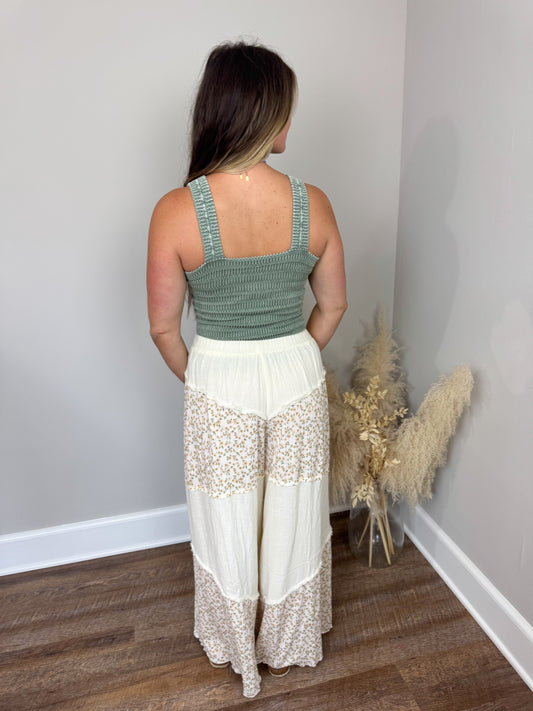 Meadow Daze Seamless Top | Olive