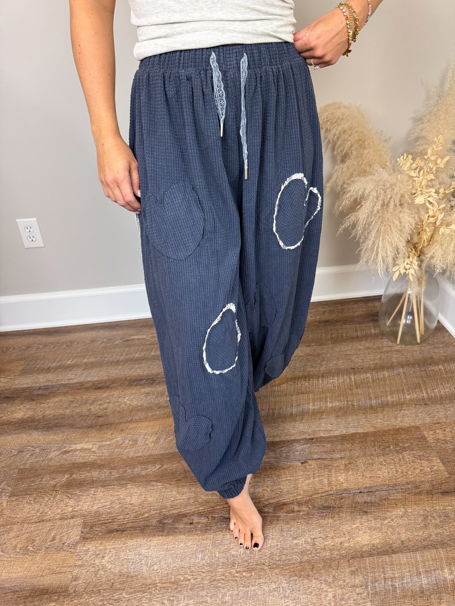 Spinning Wheels Joggers | Navy
