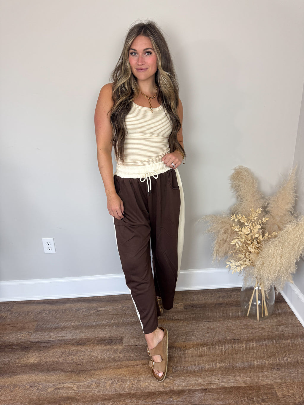 Cloud Comfort Barrel Pants | Brown