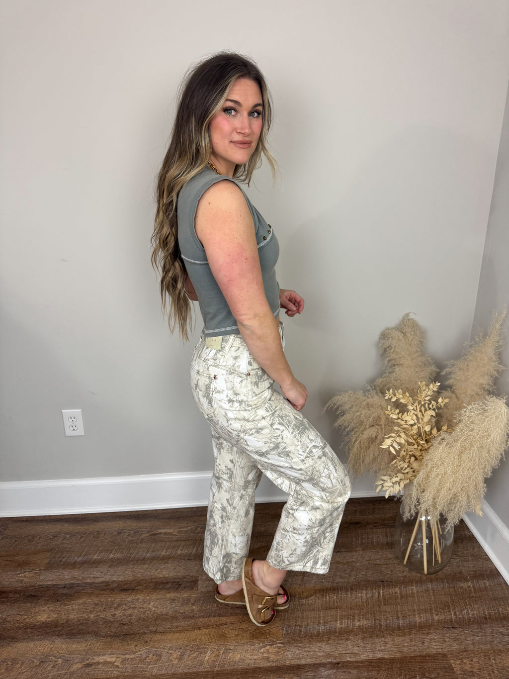Saige Camo Barrel Jeans