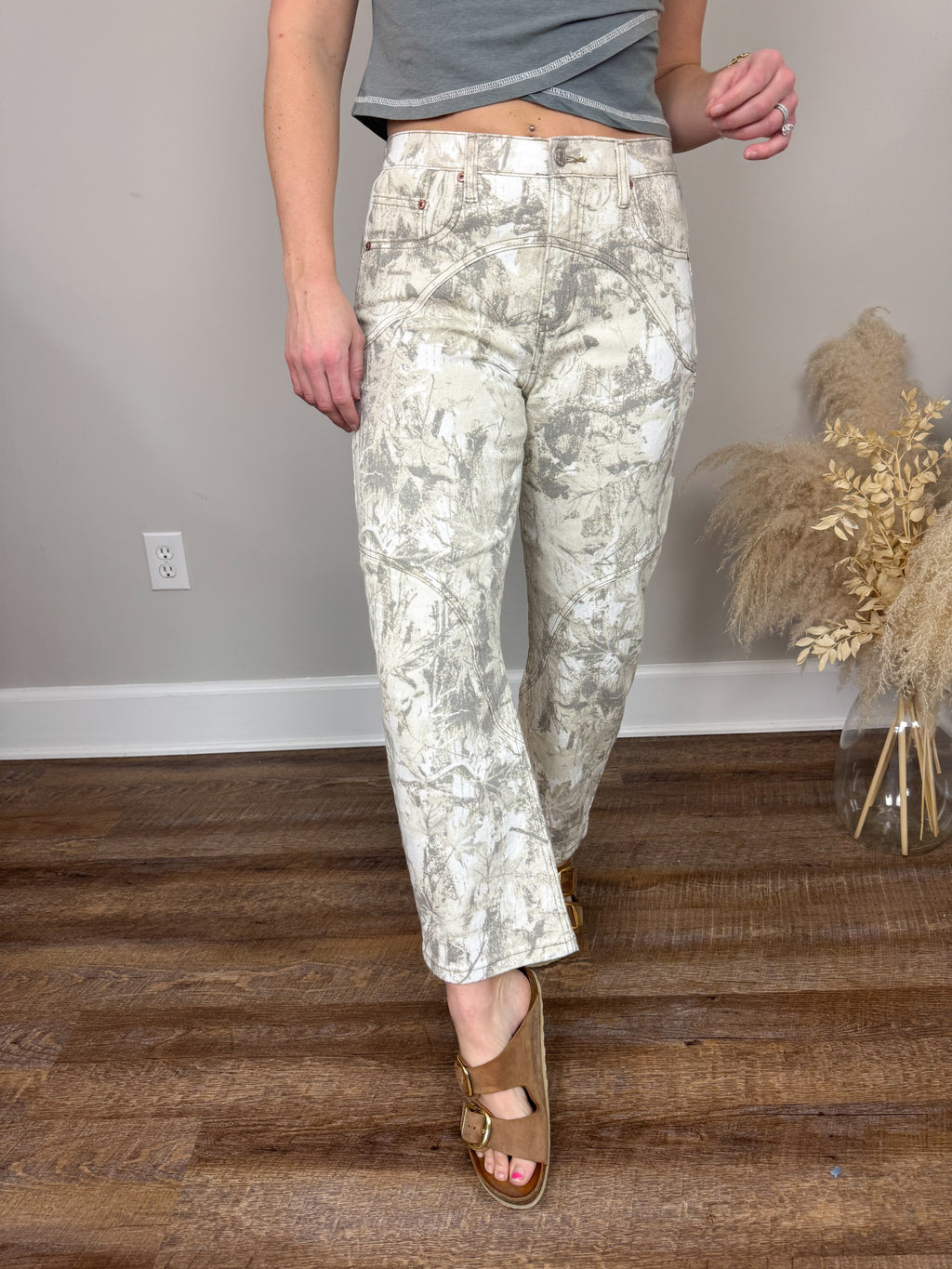 Saige Camo Barrel Jeans