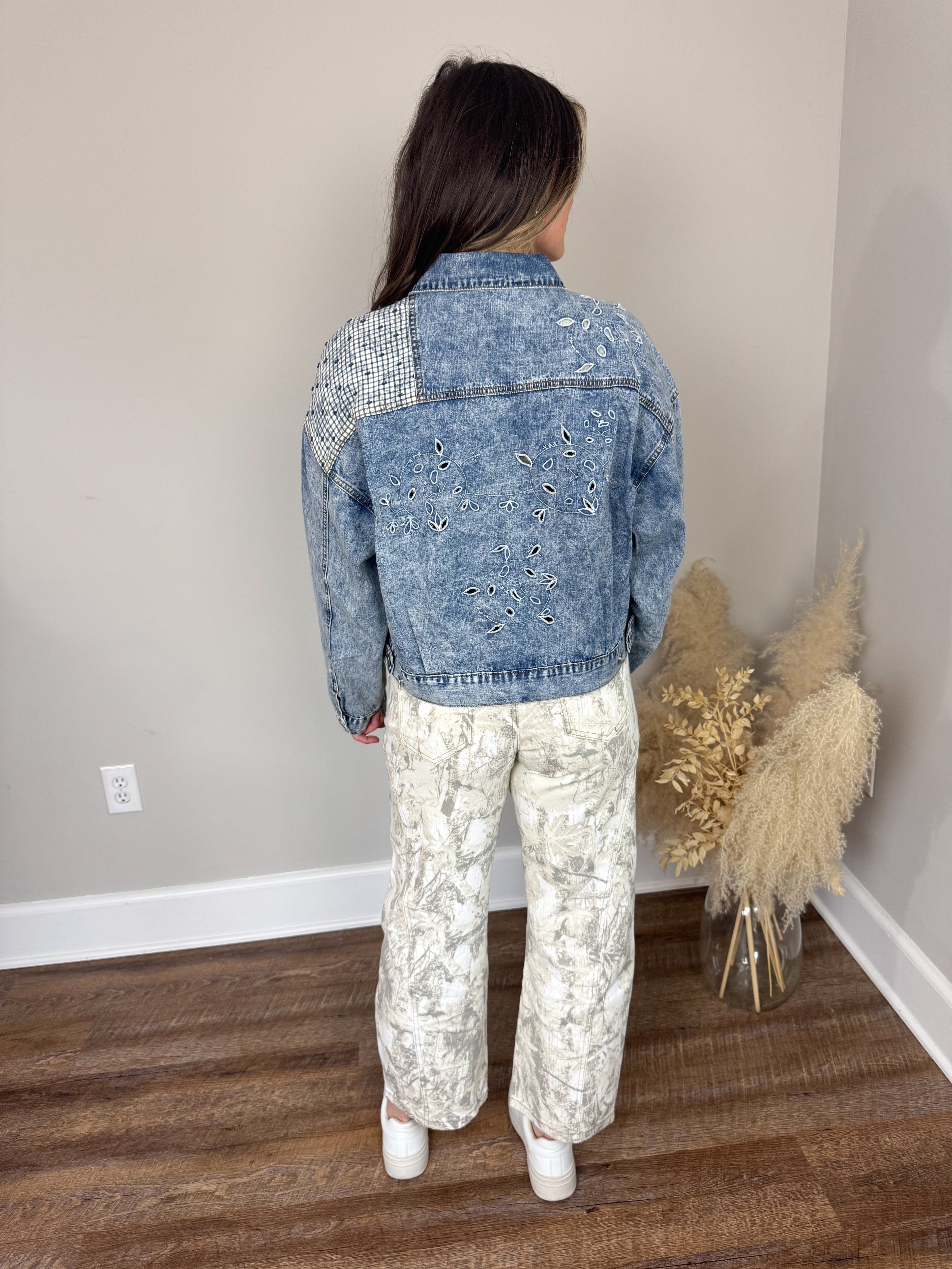 Outfit Repeater Denim Jacket