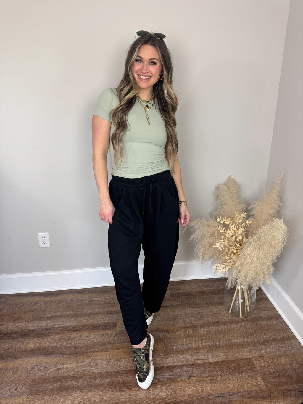 Noah Barrel Sweatpants | Black