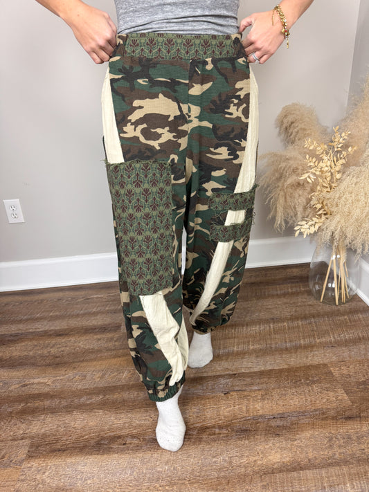 Bowen Patchwork Pants | Camo