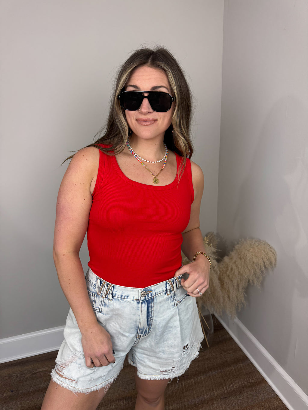 Clark Scoop Tank Top | Red