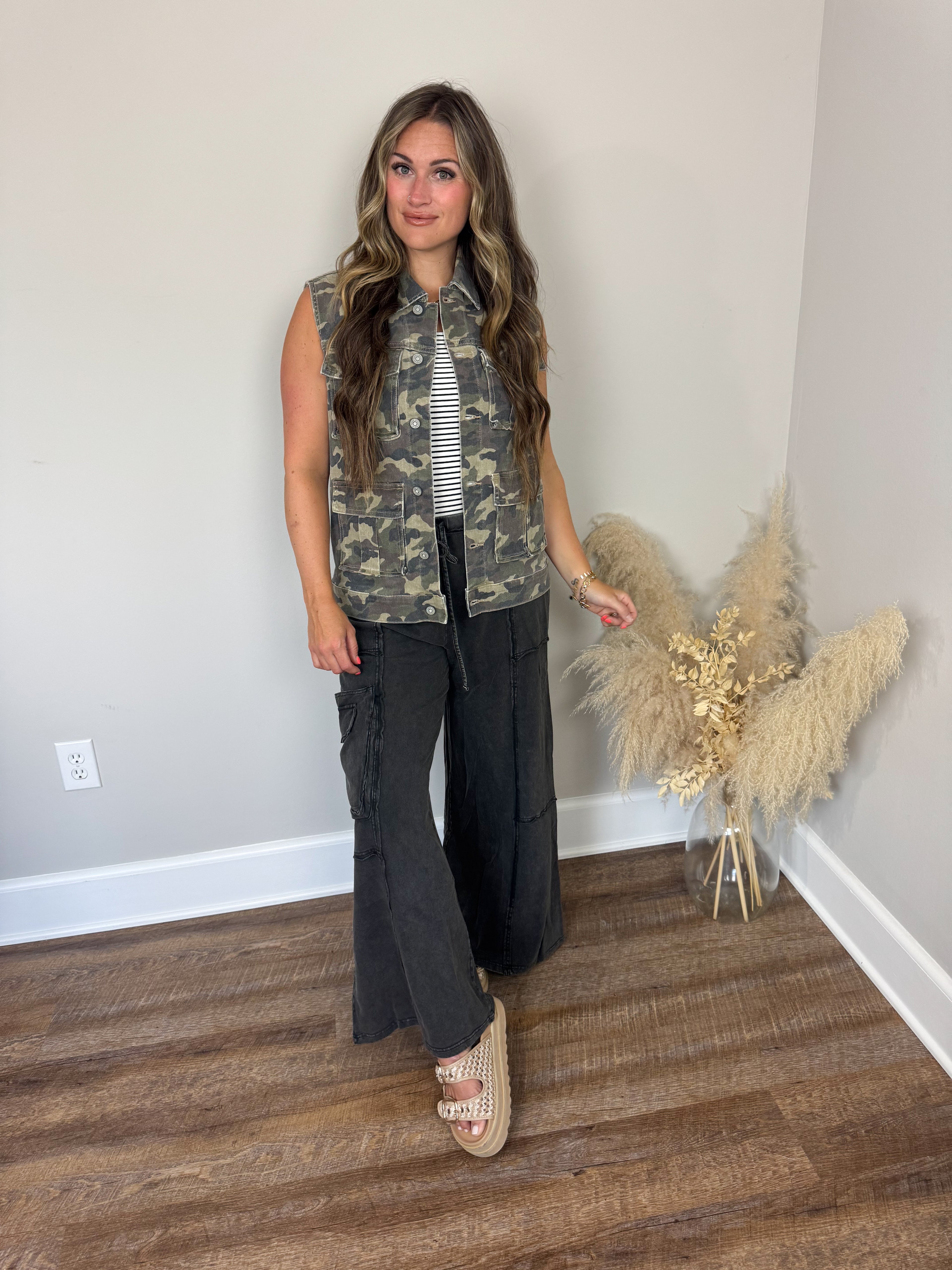 Duff Camo Vest