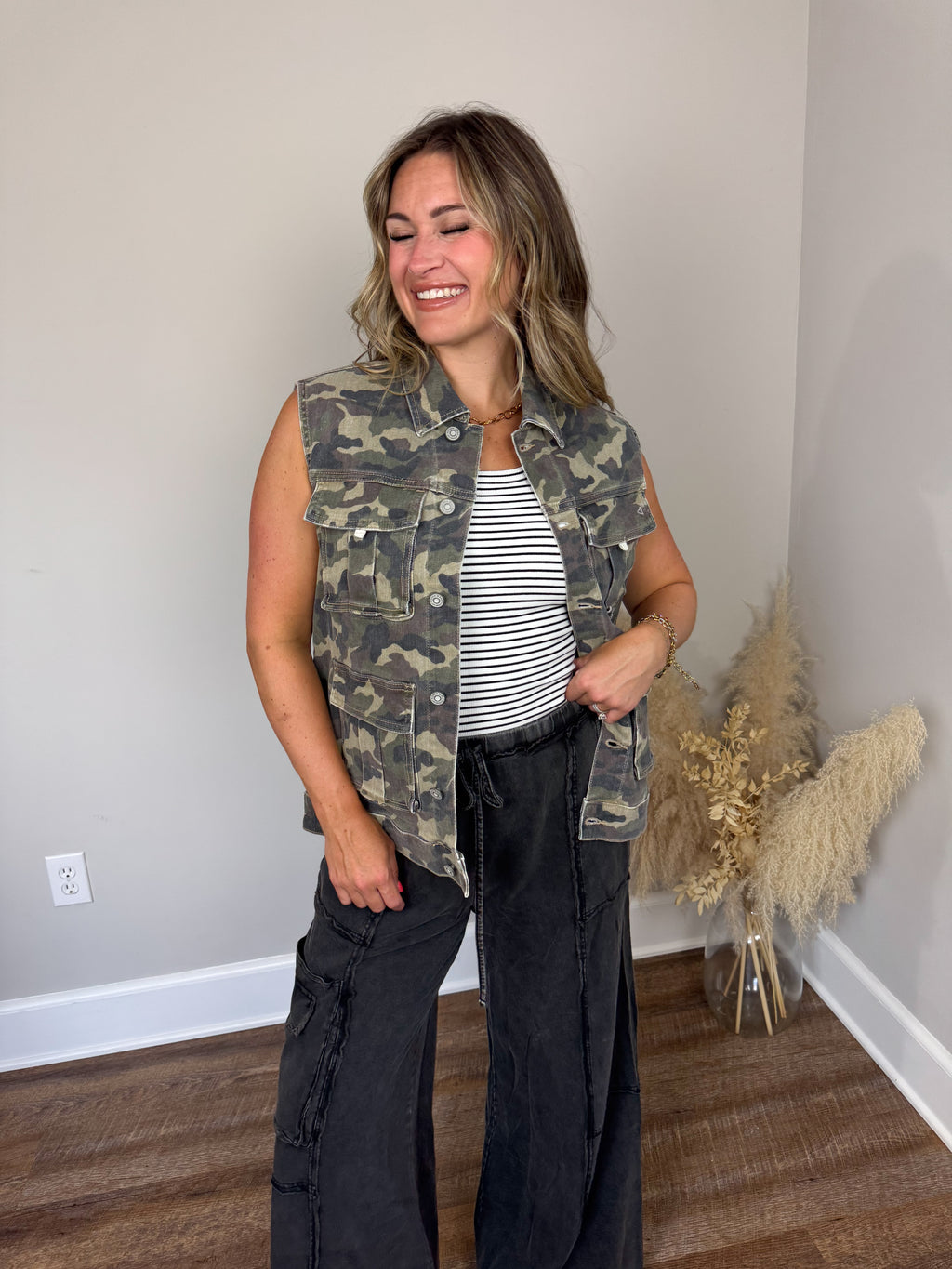 Duff Camo Vest