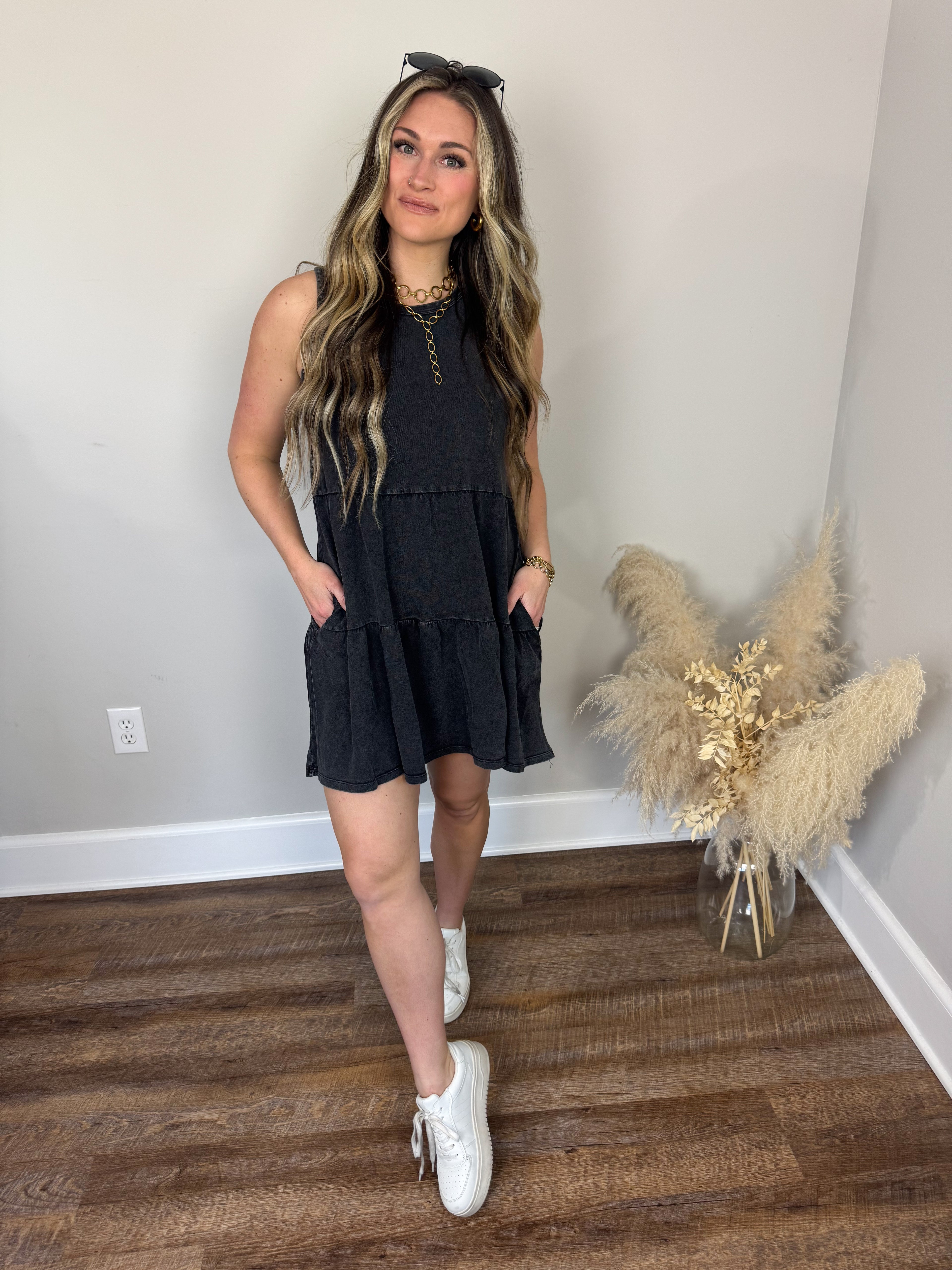 Honey Glow Dress | Black