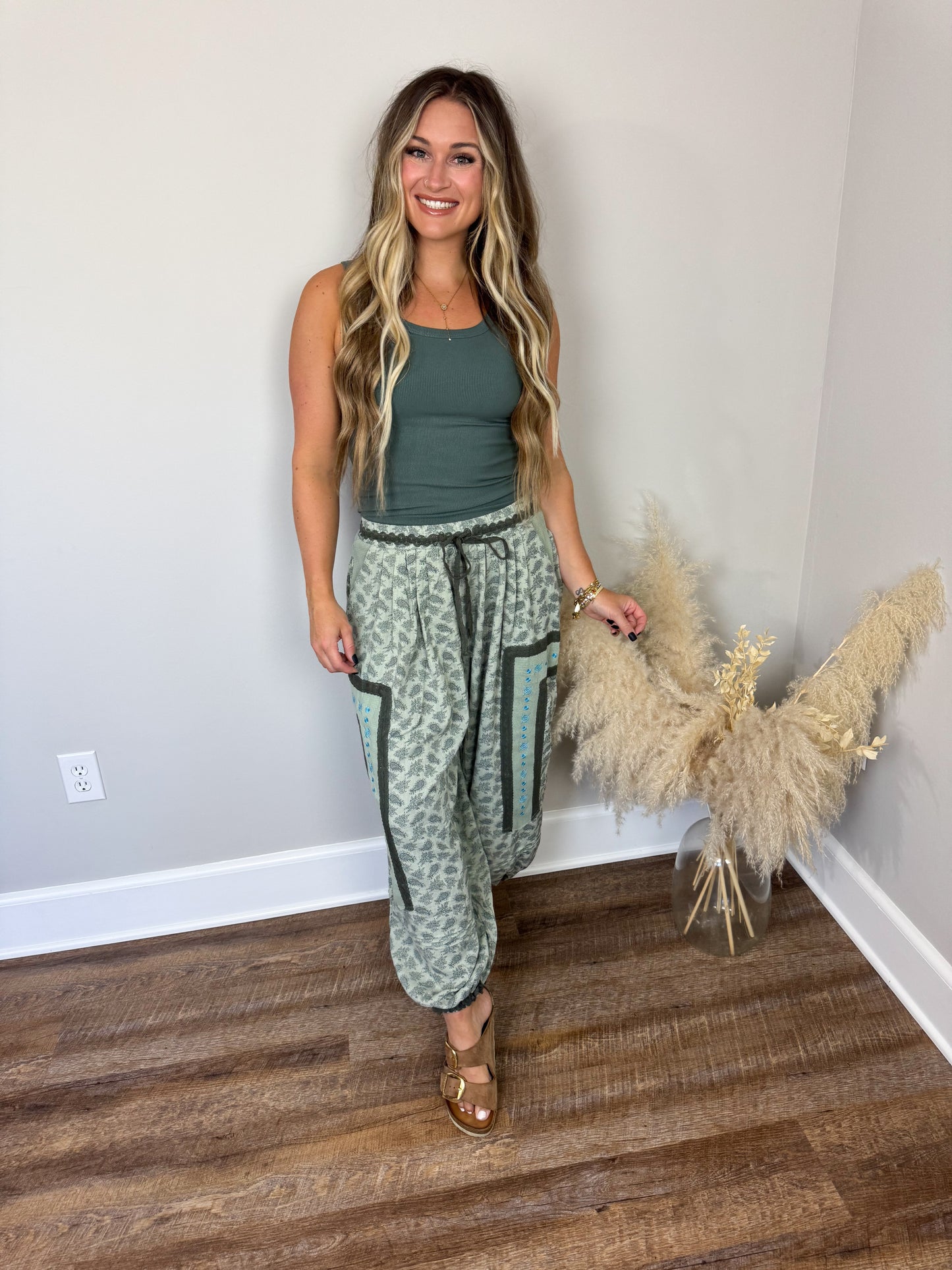 Clark Scoop Tank Top | Hunter Green