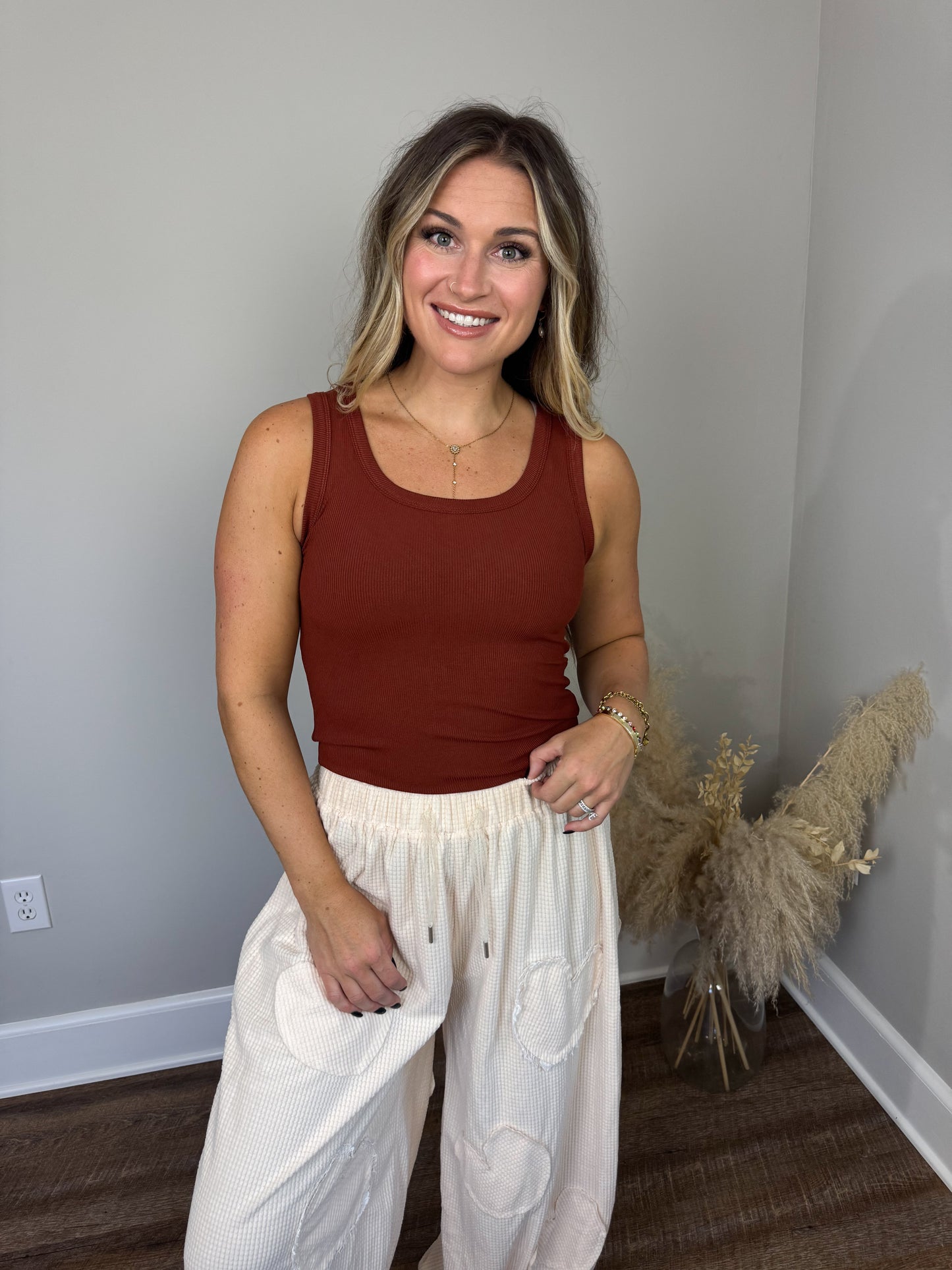 Clark Scoop Tank Top | Rust