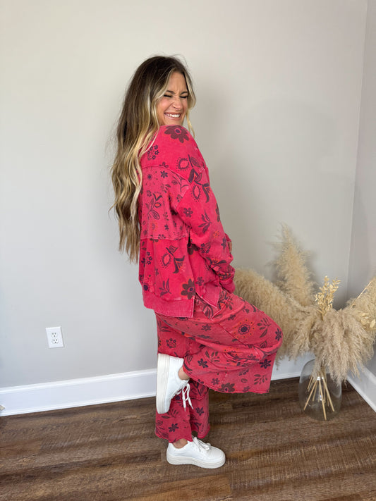 Evermore Printed Pullover | Red