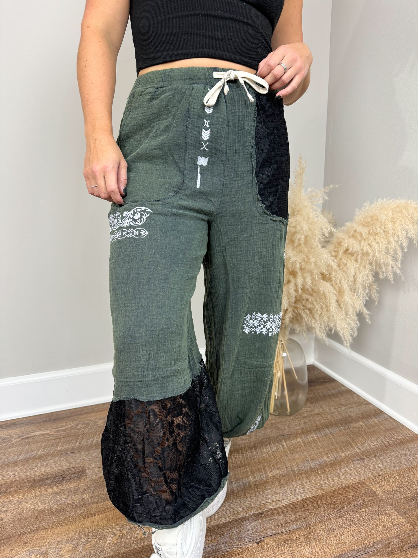 Silence Gauze Pants | Olive