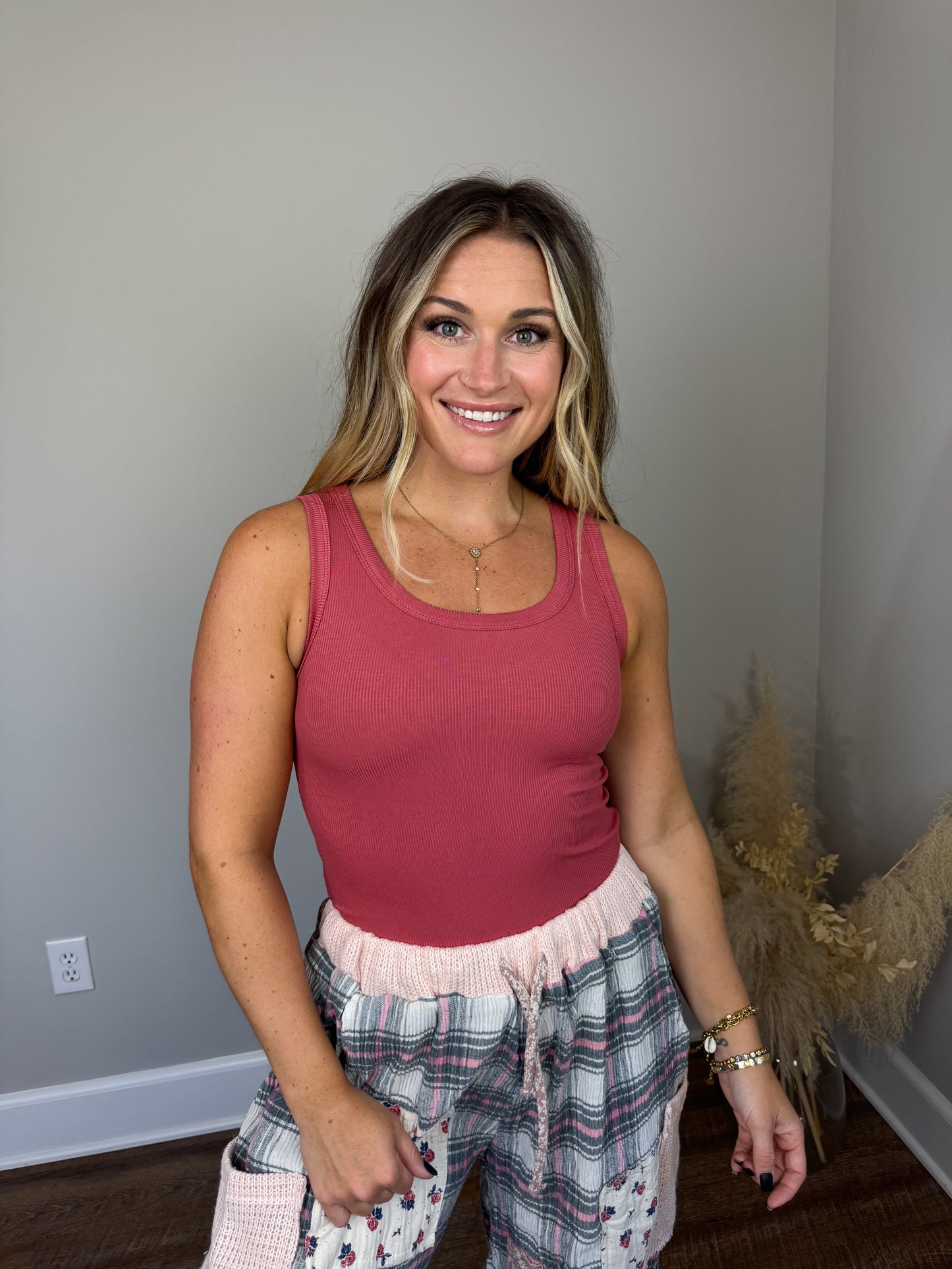 Clark Scoop Tank Top | Rose