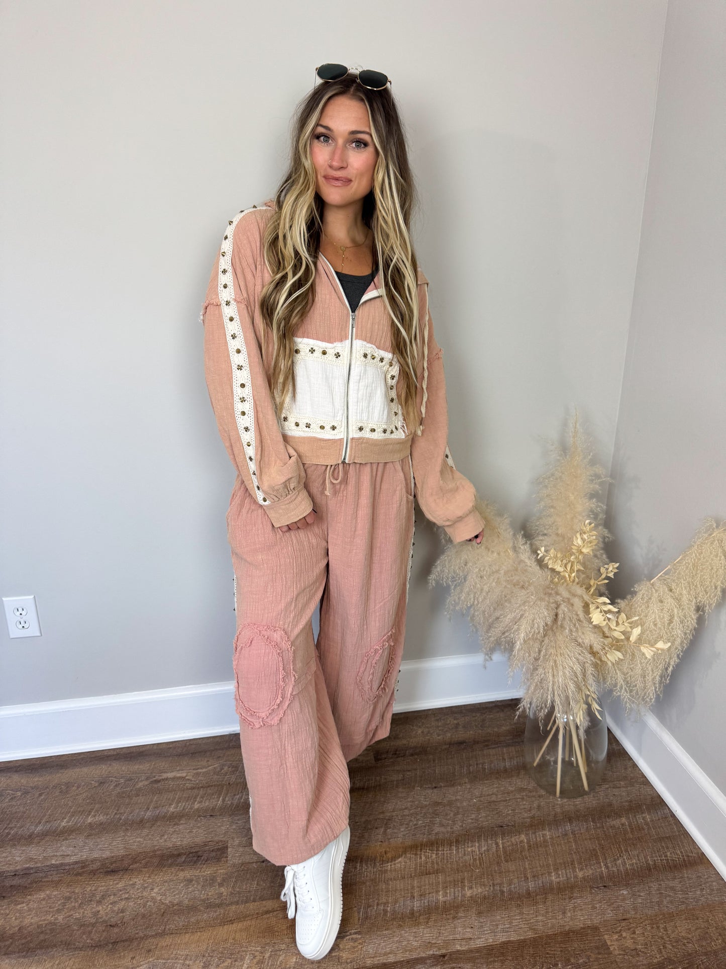 Toasted Almond Gauze Joggers | Pink