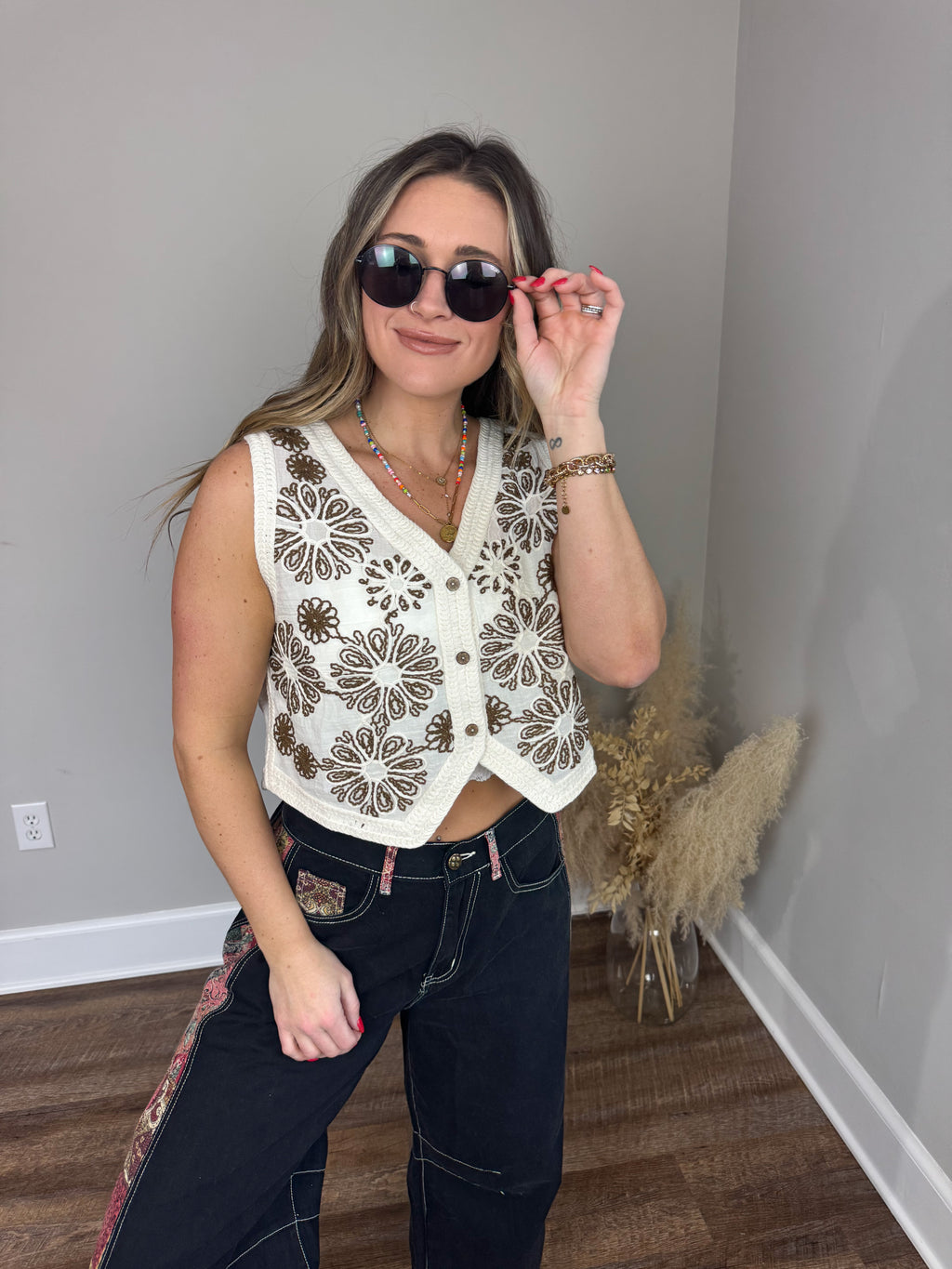 Simmons Crochet Vest | Brown