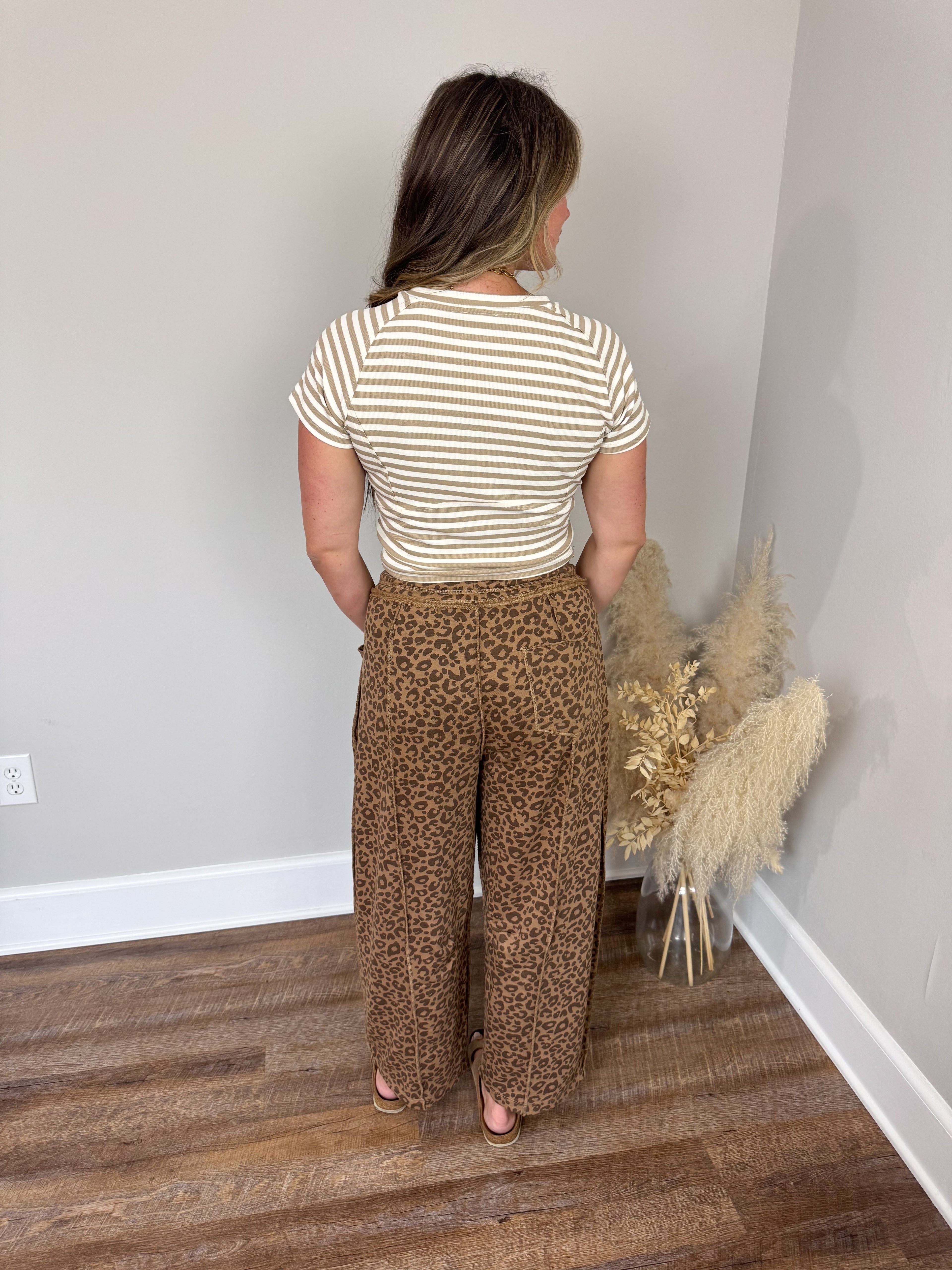 Chasing Sunshine Pants | Camel Leopard