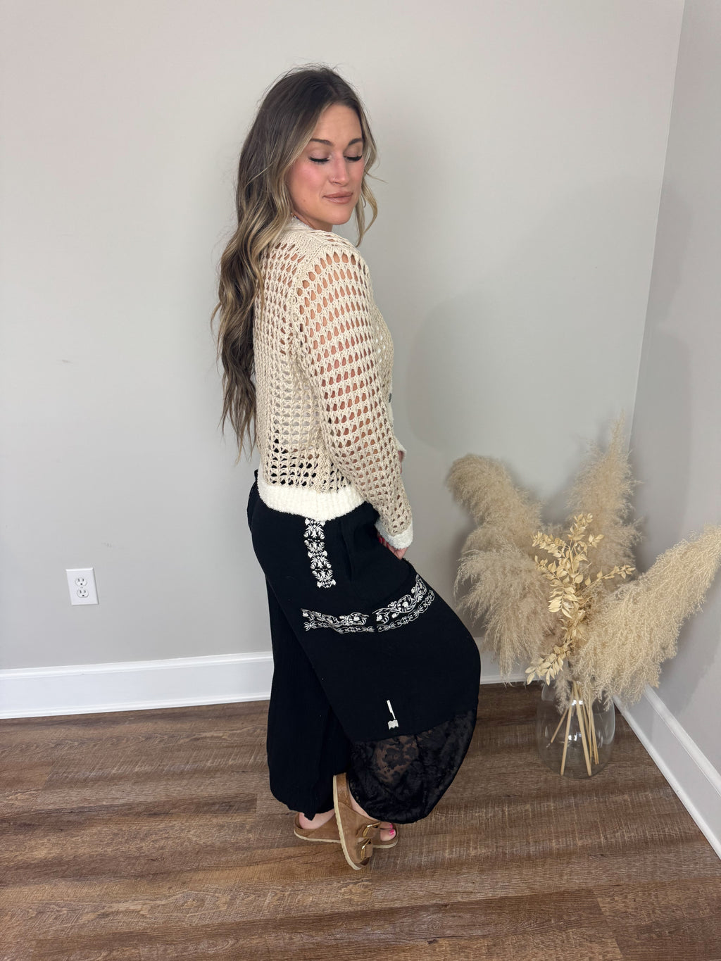 Essence Cardigan | Latte