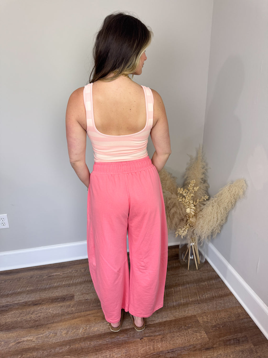 Noah Barrel Sweatpants | Pink