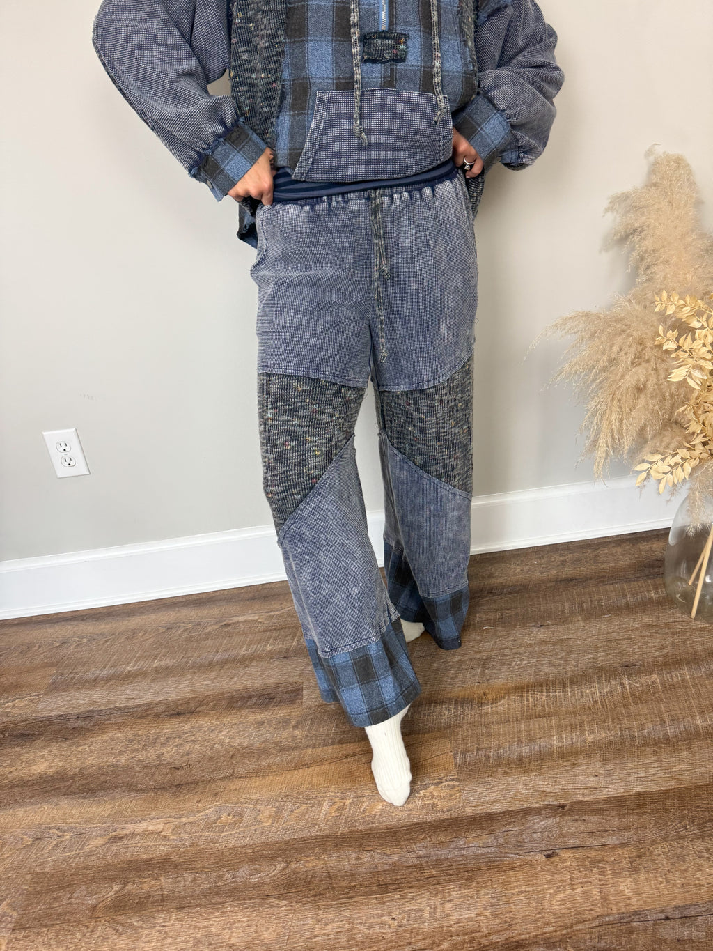 Camp Fire Nights Pants
