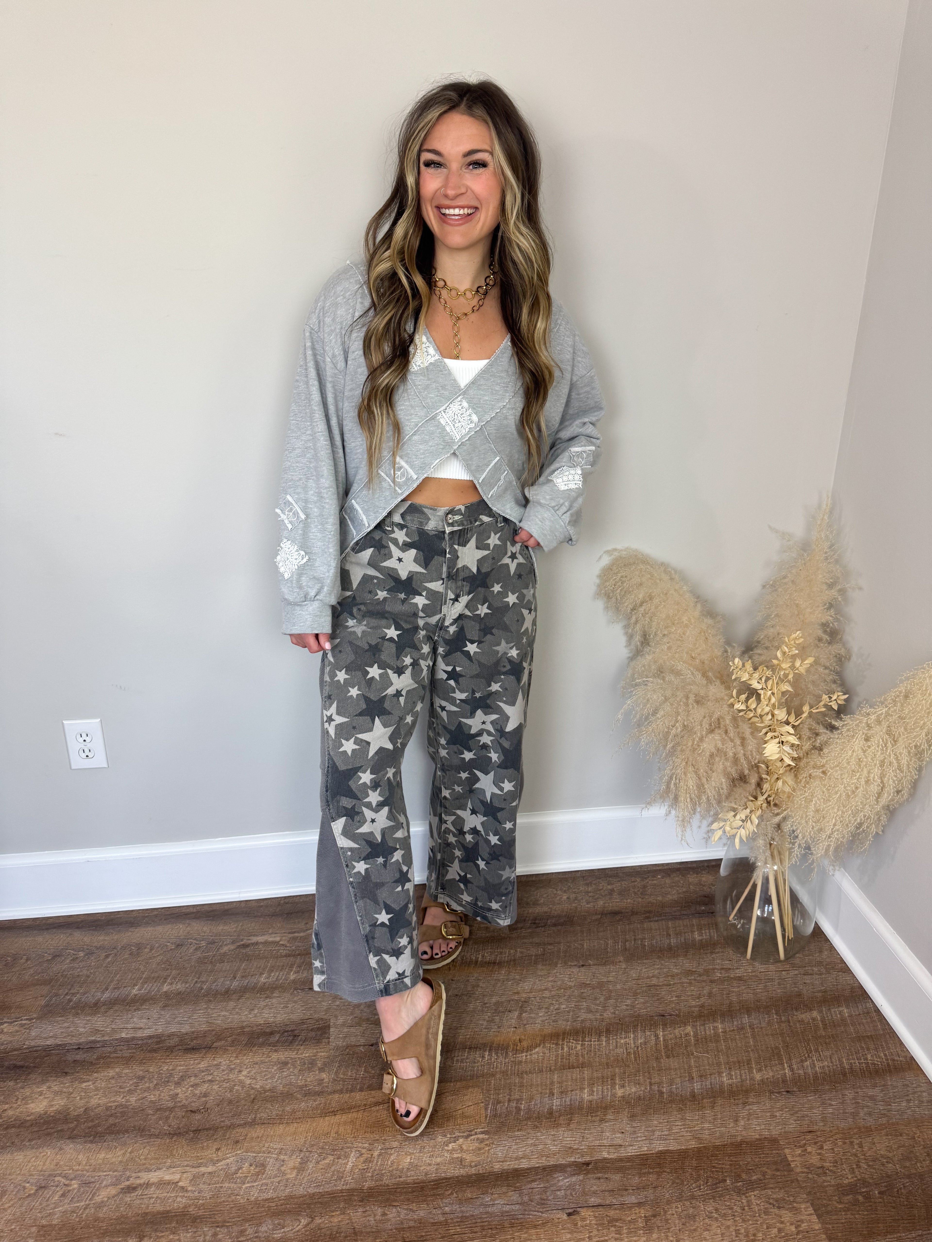 It Girl Pullover | Grey