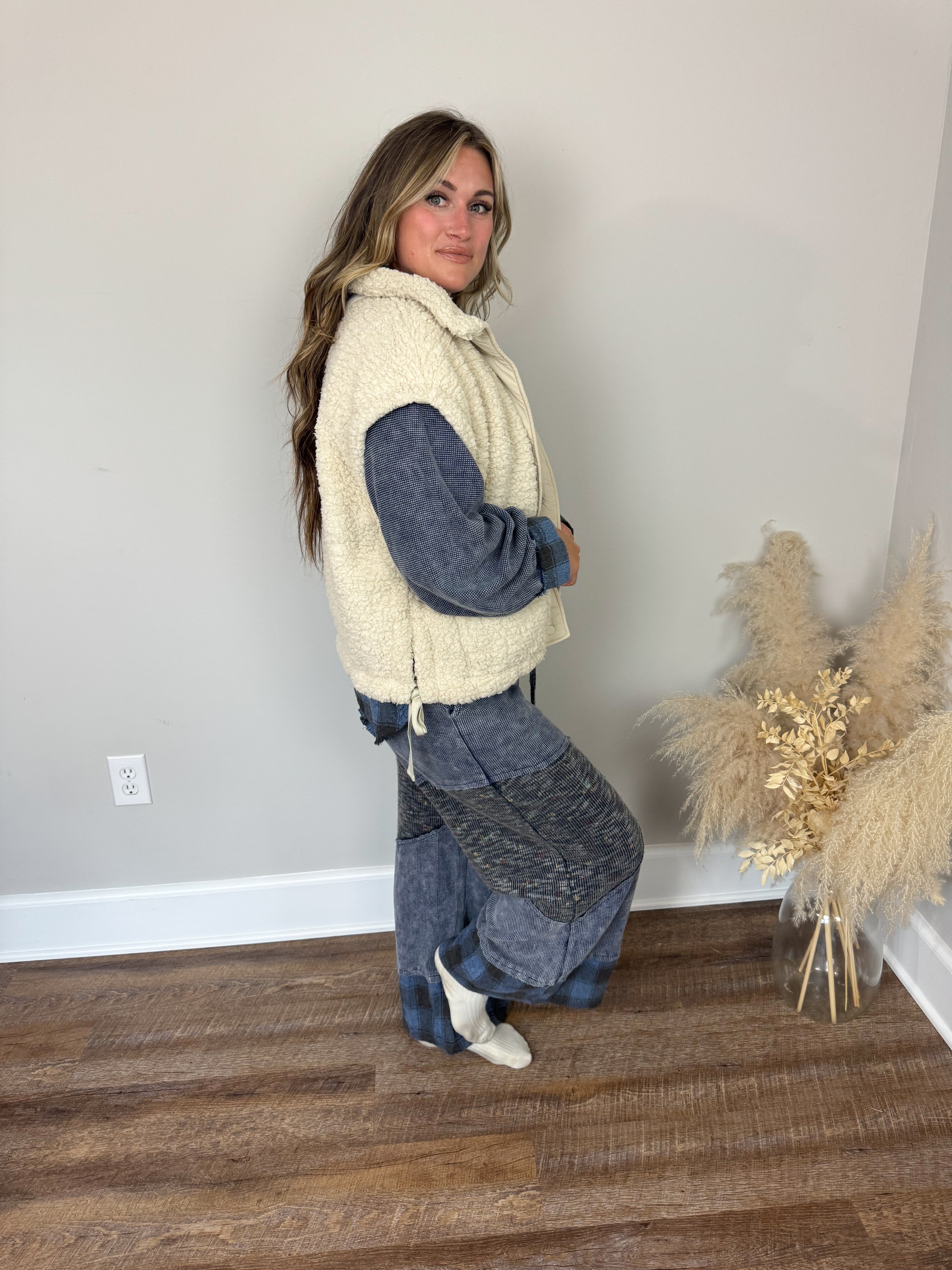 Alpine Vest | Sand Beige
