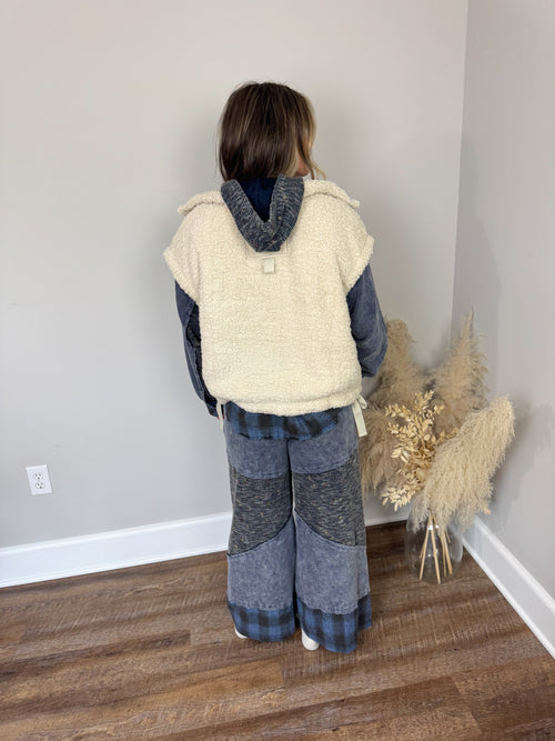 Alpine Vest | Sand Beige