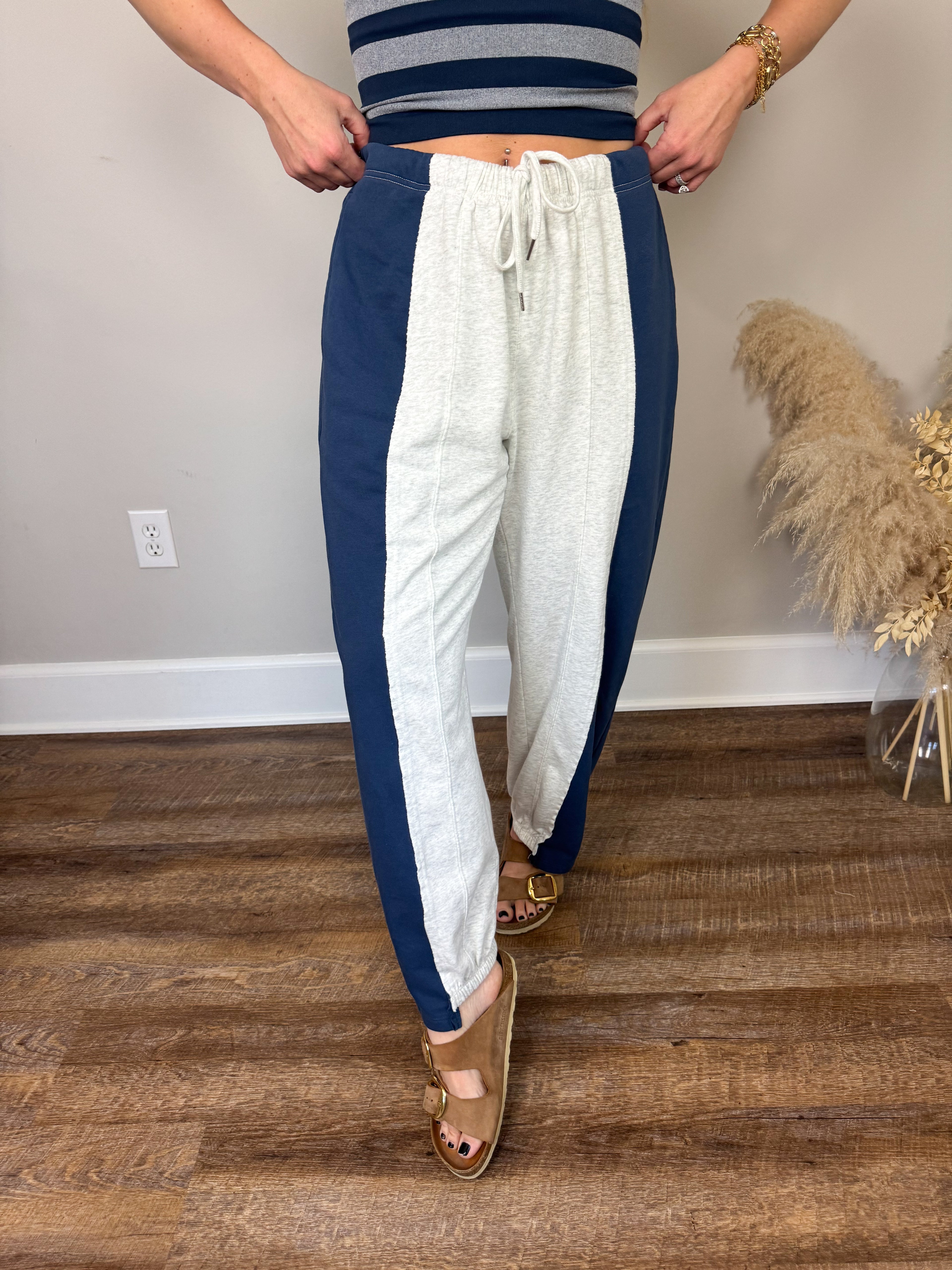 Cloud Nine Barrel Sweatpants