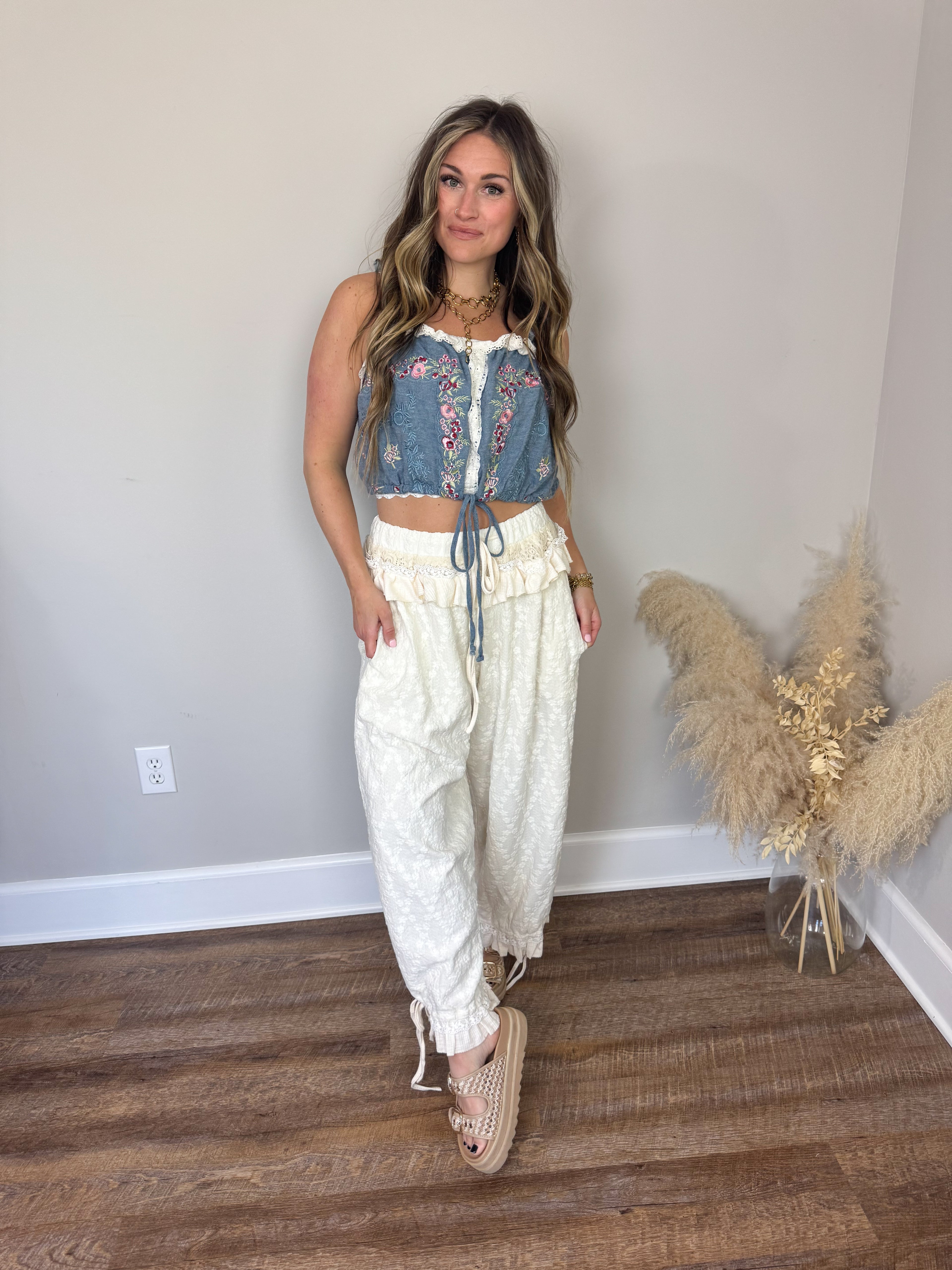 Daisy Lace Joggers