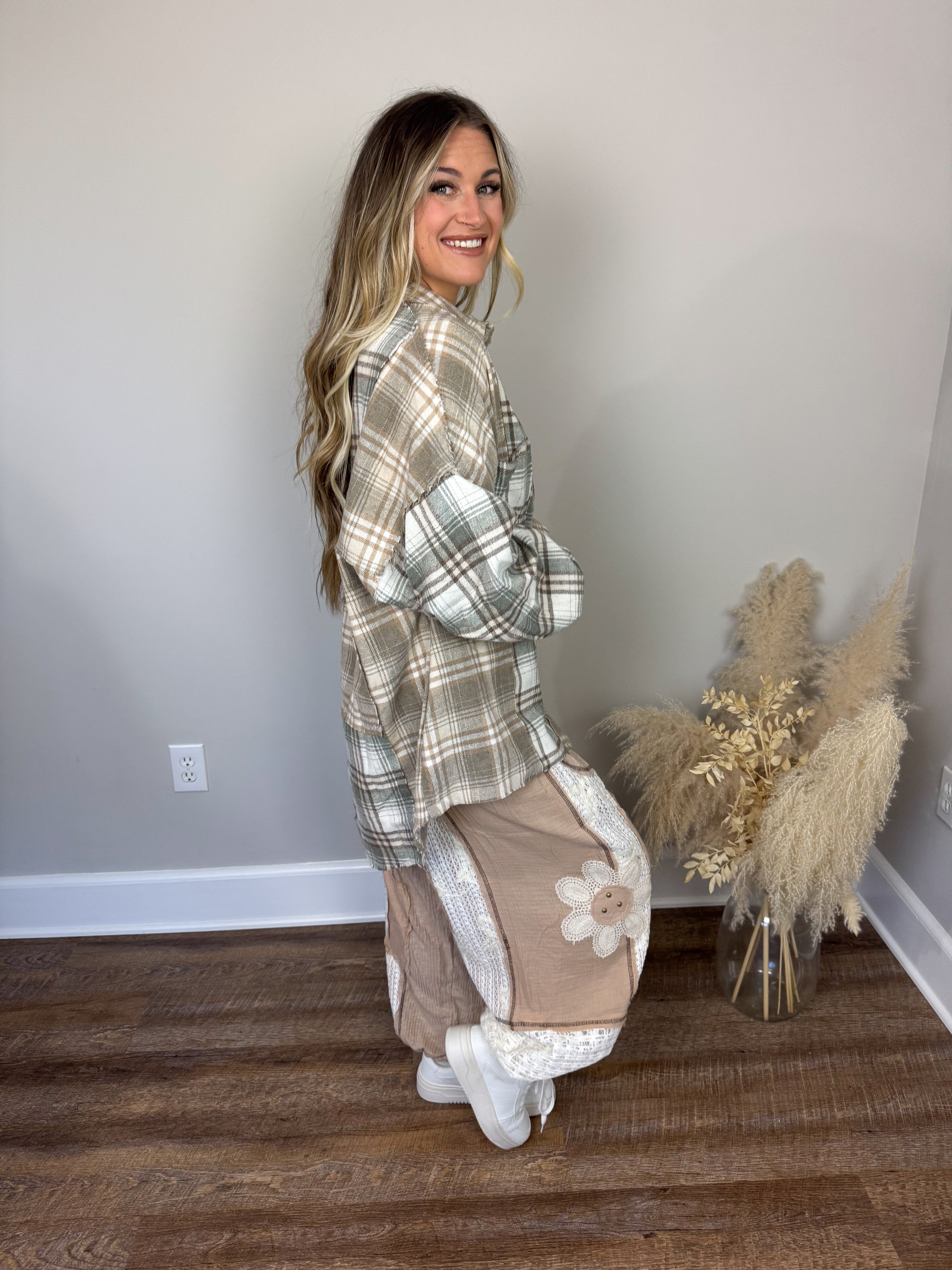 Keystone Plaid Top | Taupe FINAL SALE