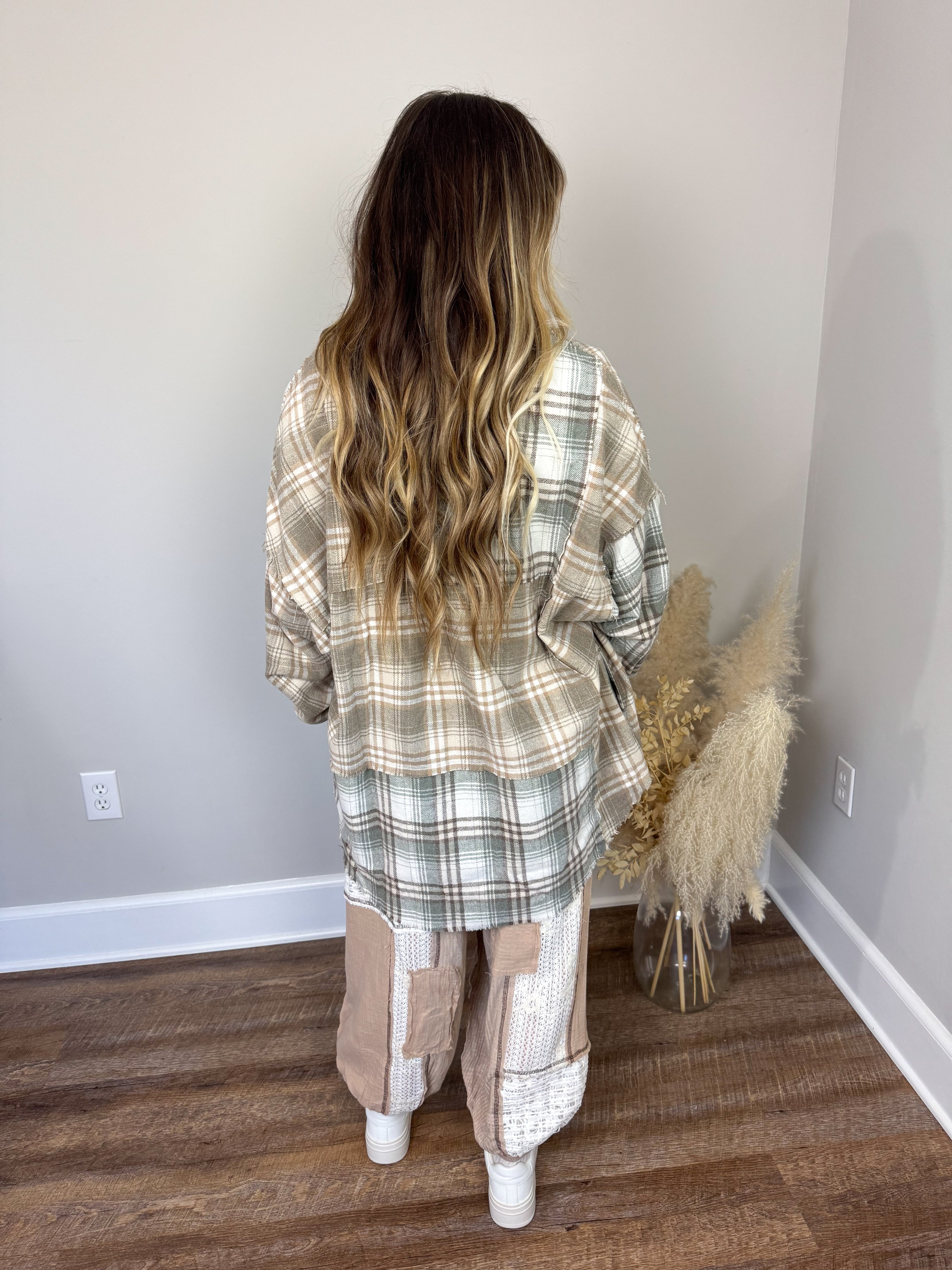 Keystone Plaid Top | Taupe FINAL SALE