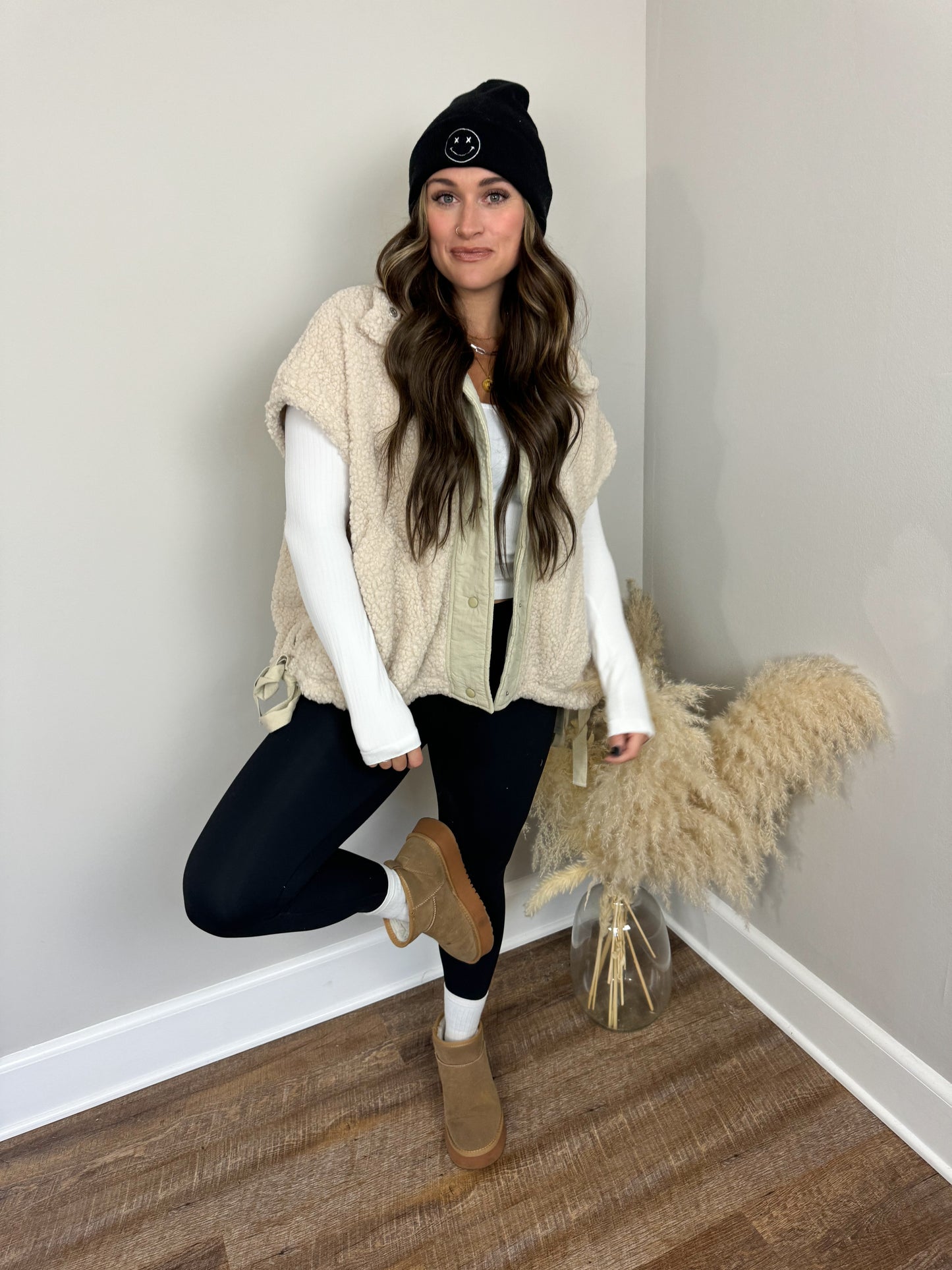 Sunflower Sherpa Vest | Cream