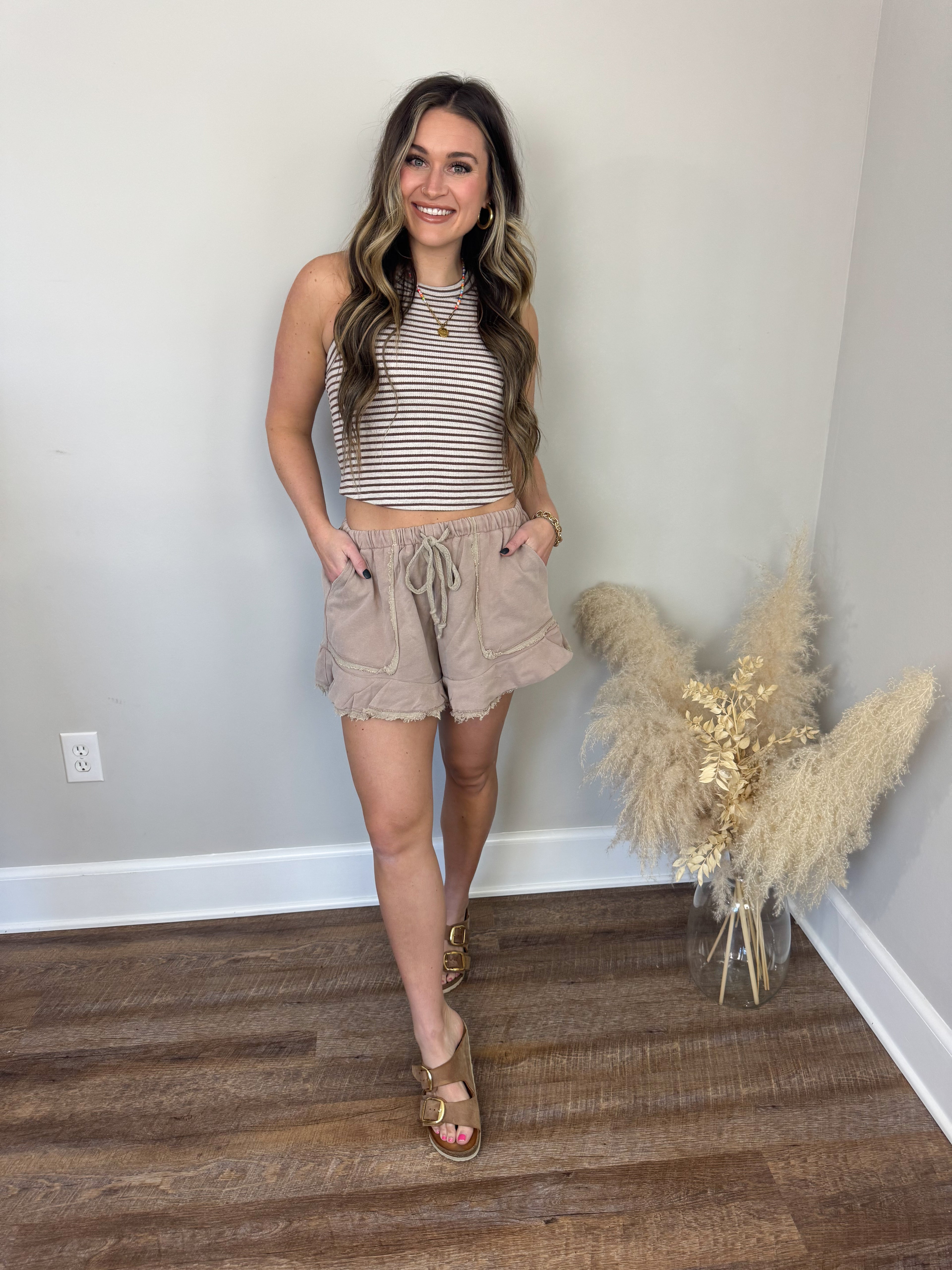 Auburn Ruffled Shorts | Mocha